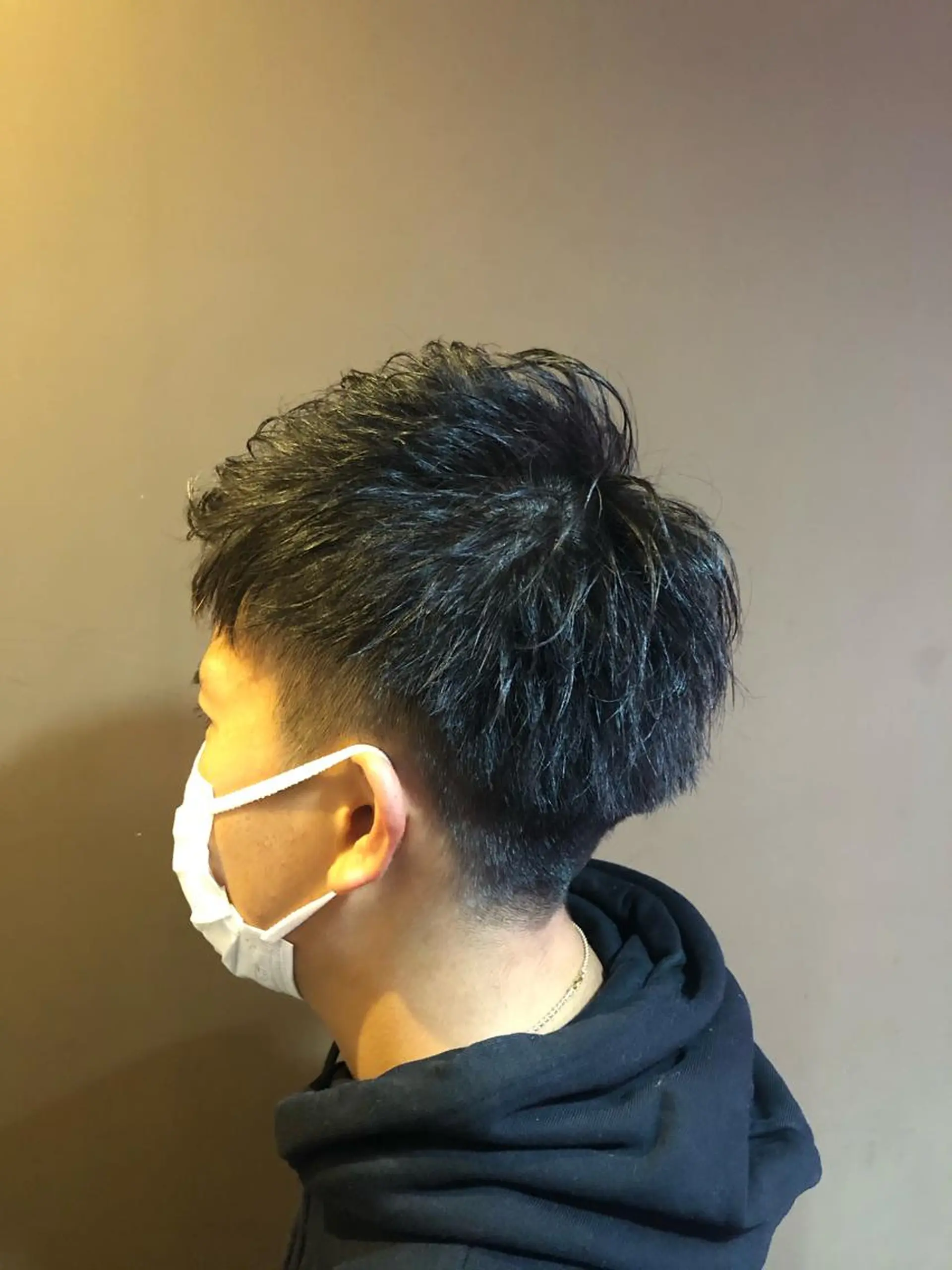 ショート メンズ 髪質改善× ハイライト溝江のヘアスタイル