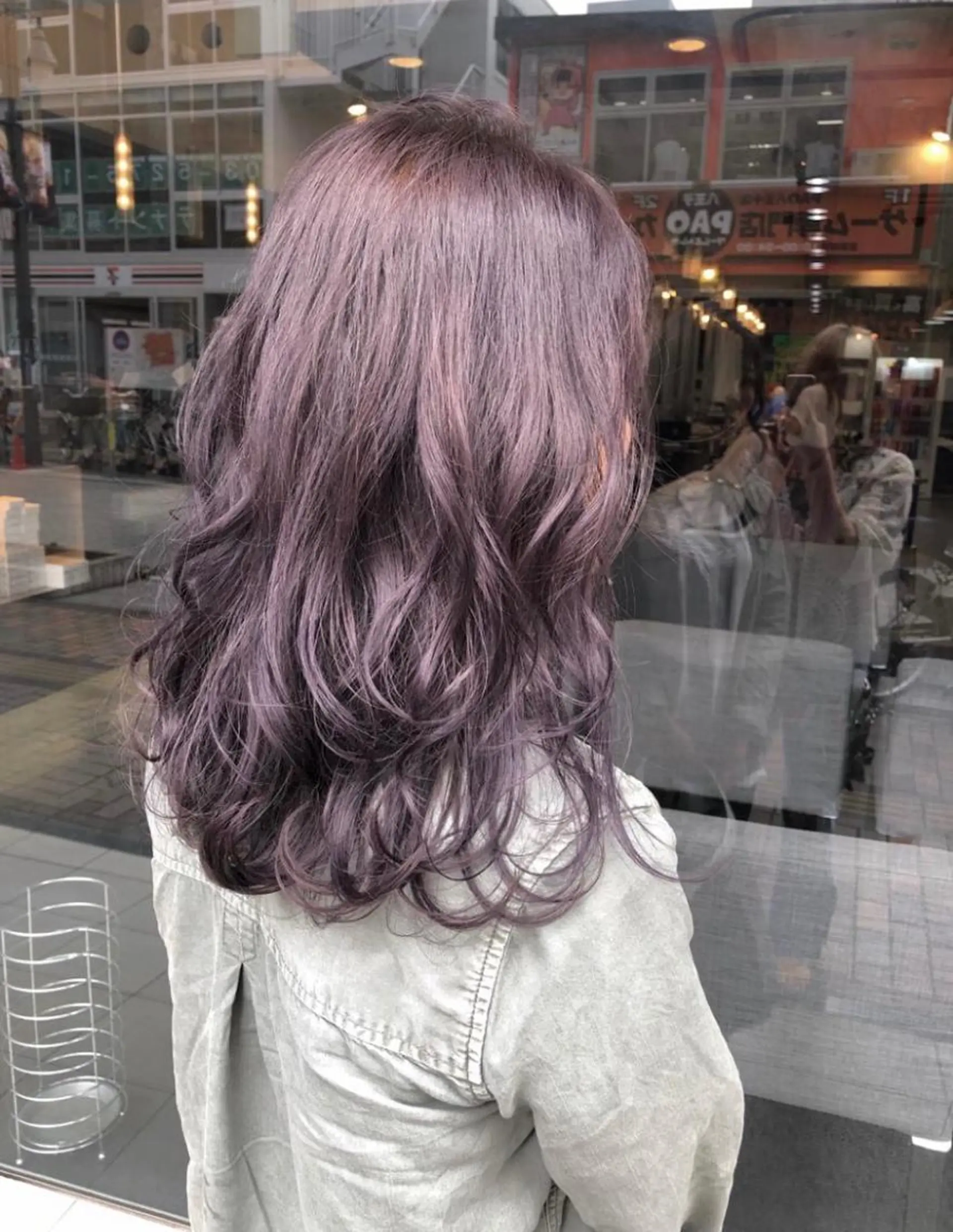 セミロング カラー ブリーチ ラベンダーカラー Kimura Miyukiのマツエク・マツパデザイン