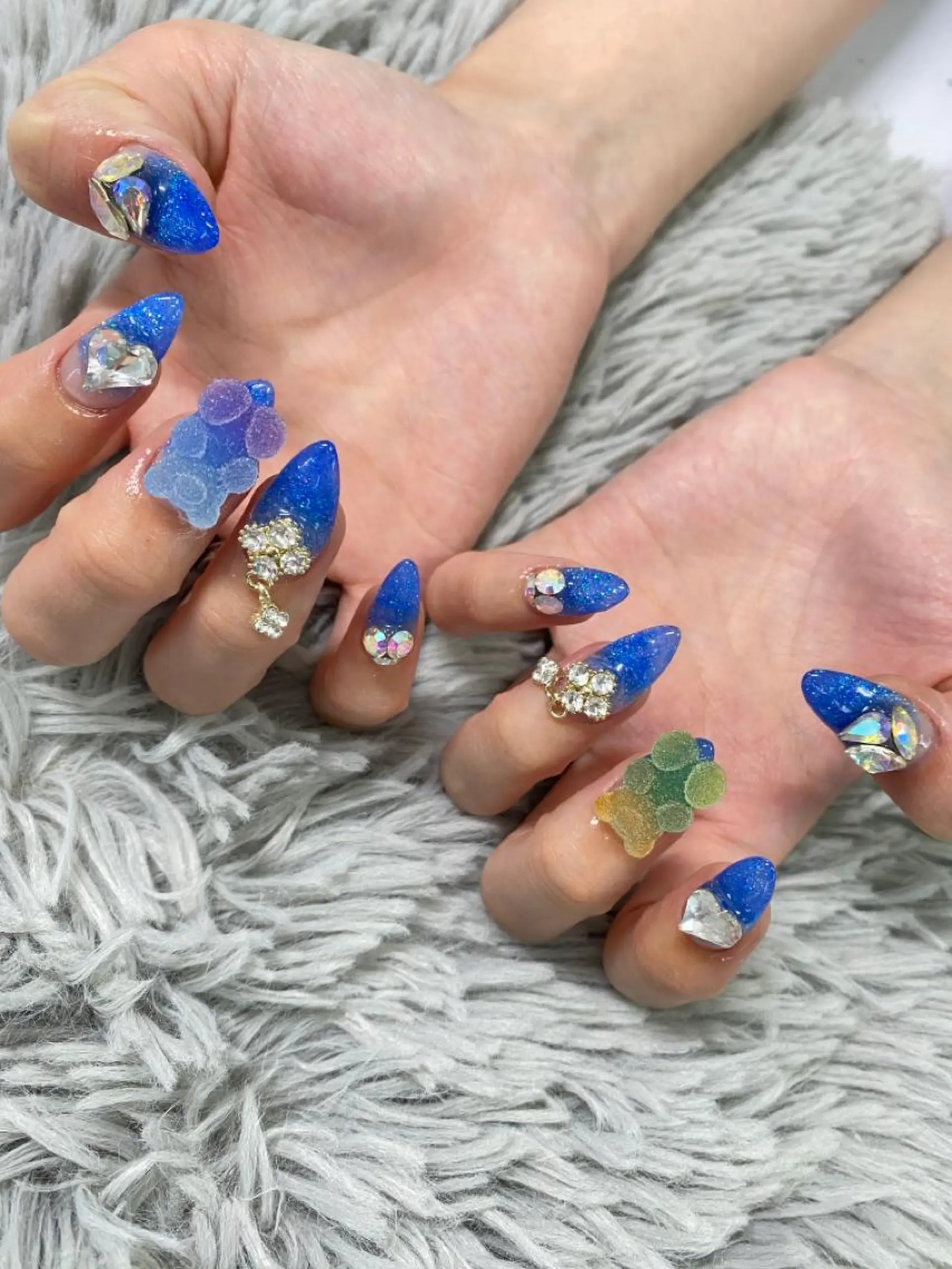 ネイル A nelaのネイルデザイン