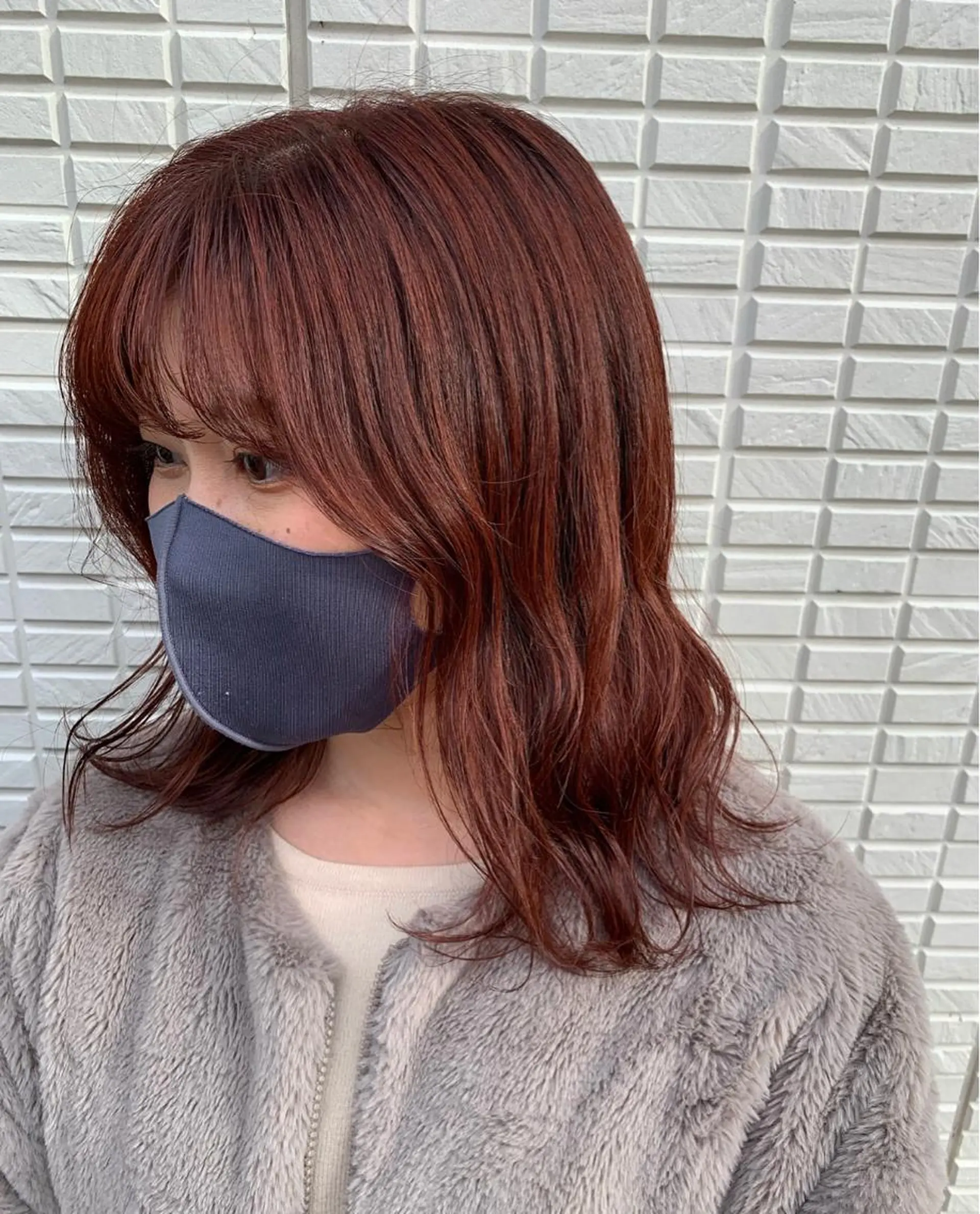 ミディアム カラー オレンジ 菅野 愛のヘアスタイル