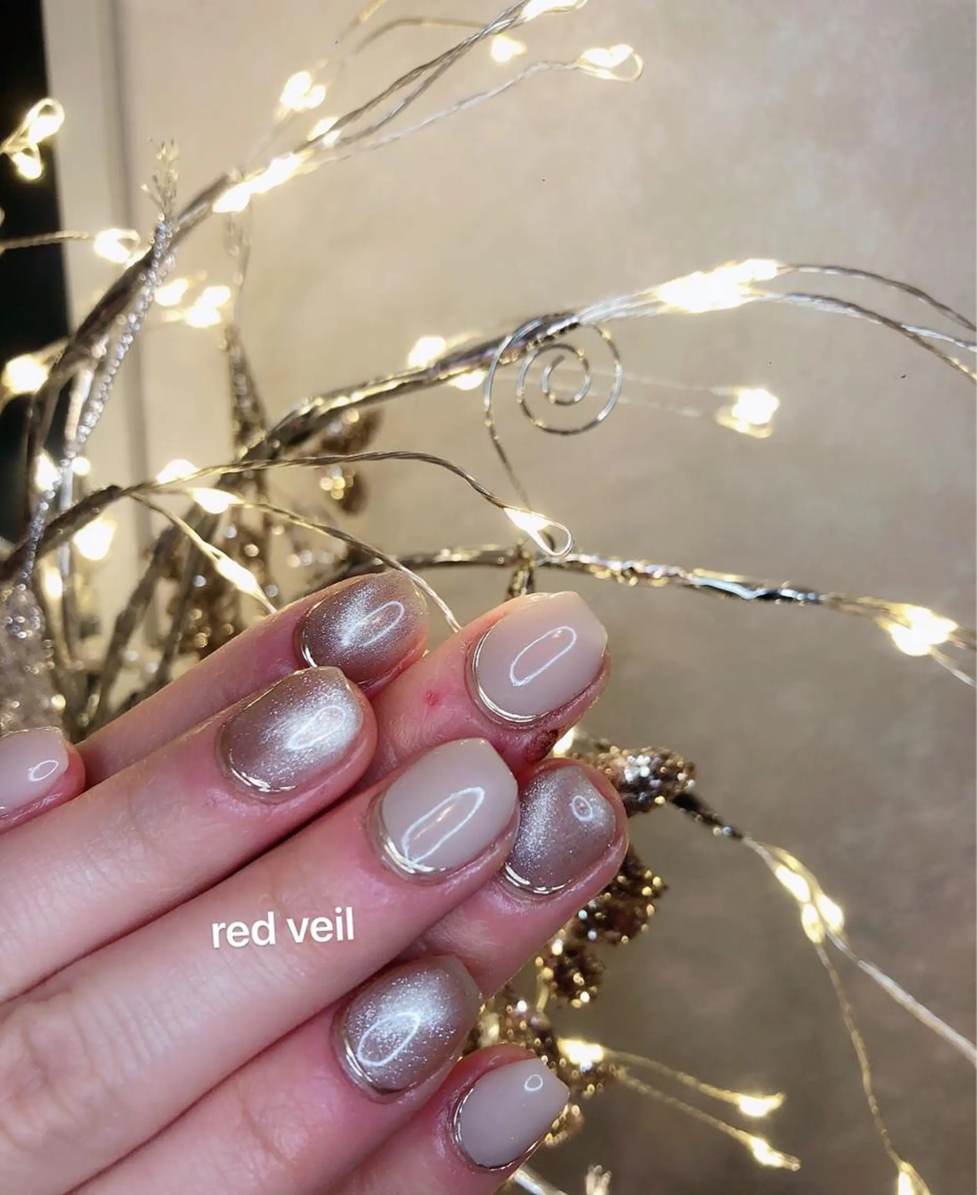 ミディアム ネイル 長さ出し専門 nynaのネイルデザイン