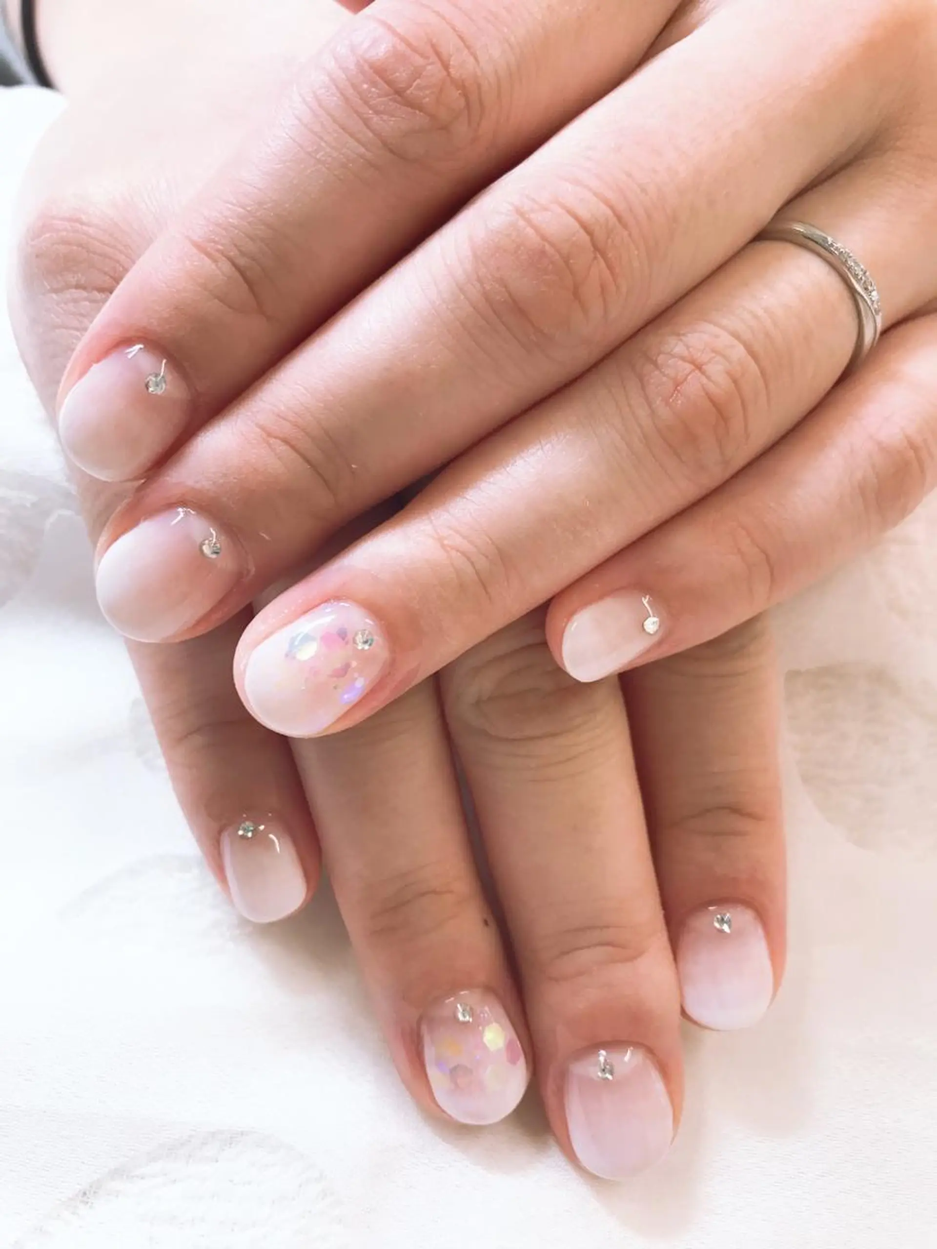 ネイル ブライダルネイル NAILSALON Flura所属・NailSalon Fluraのネイルデザイン