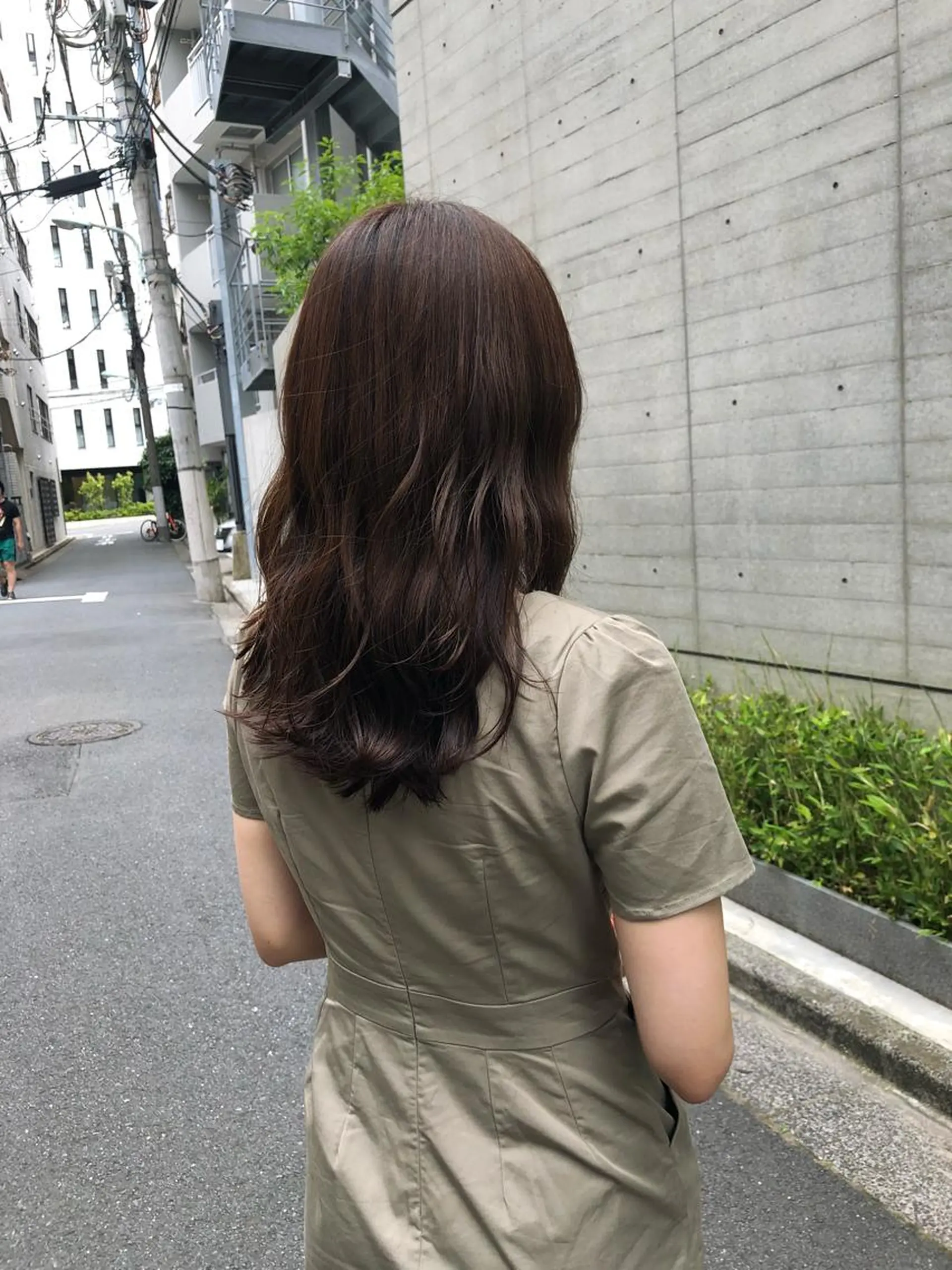 セミロング ✨色持ちの良い艶 カラー✨蟹江真世のヘアスタイル