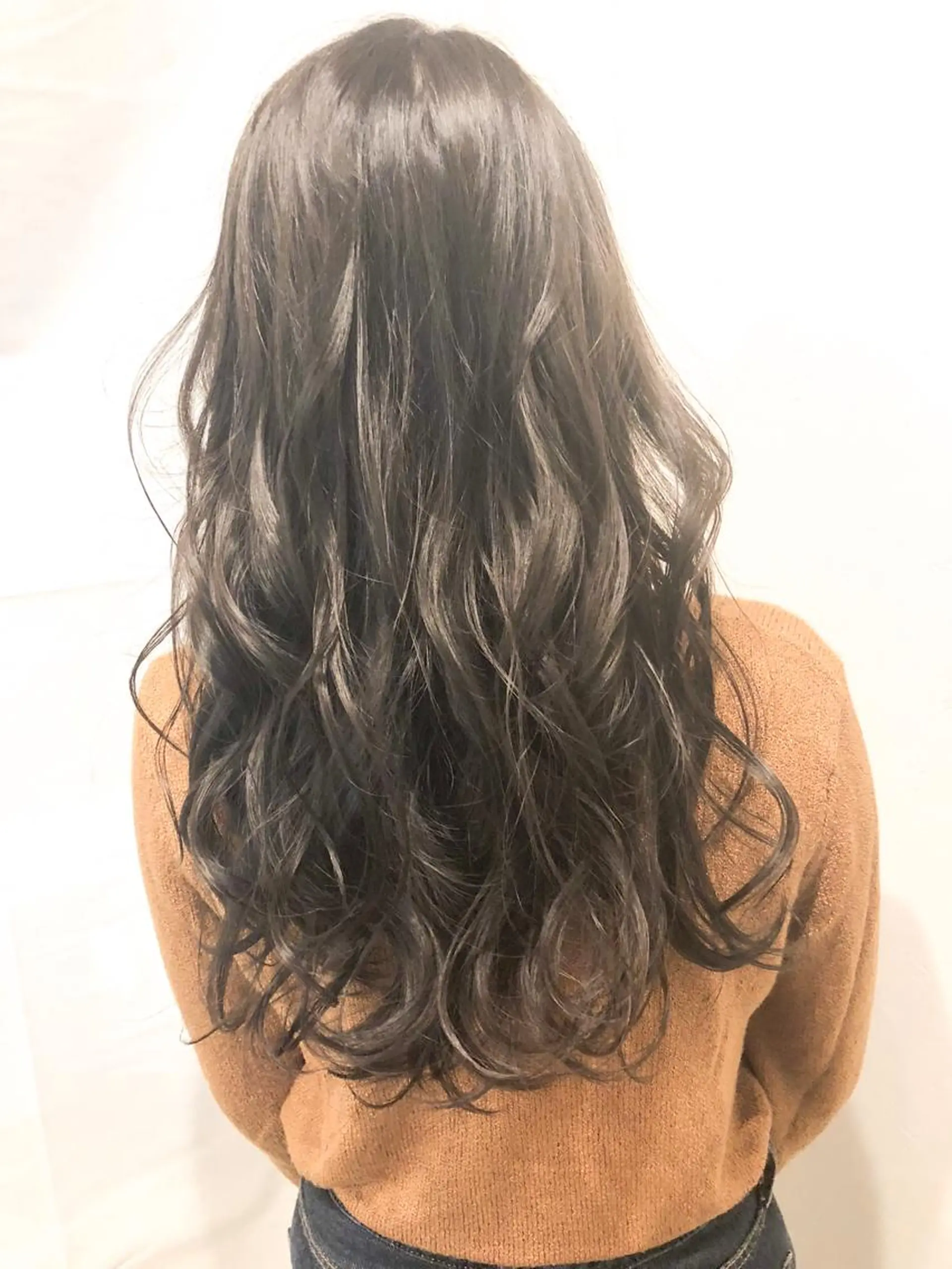 セミロング カラー グレージュ TOWA 野村　コウダイのヘアスタイル