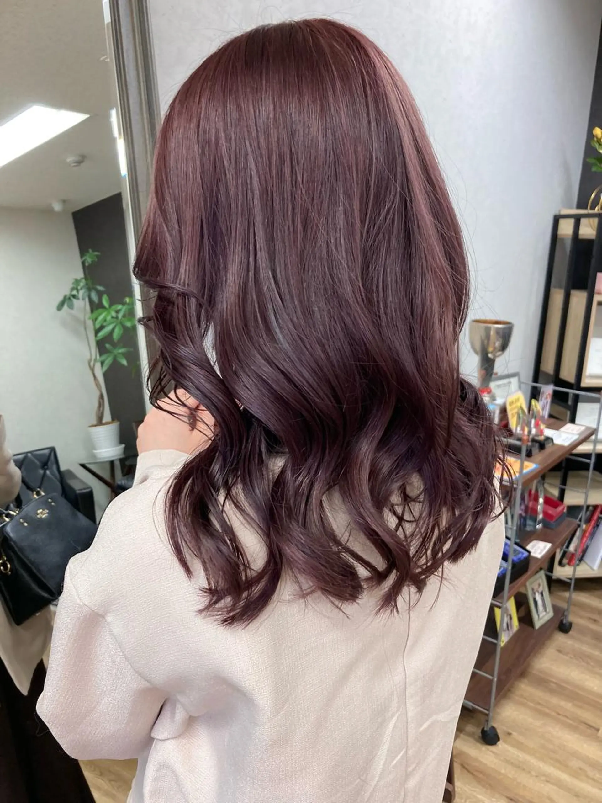 ミディアム カラー ピンクカラー ローズカラー nono/パーマ /顔まわりカット🐈のヘアスタイル