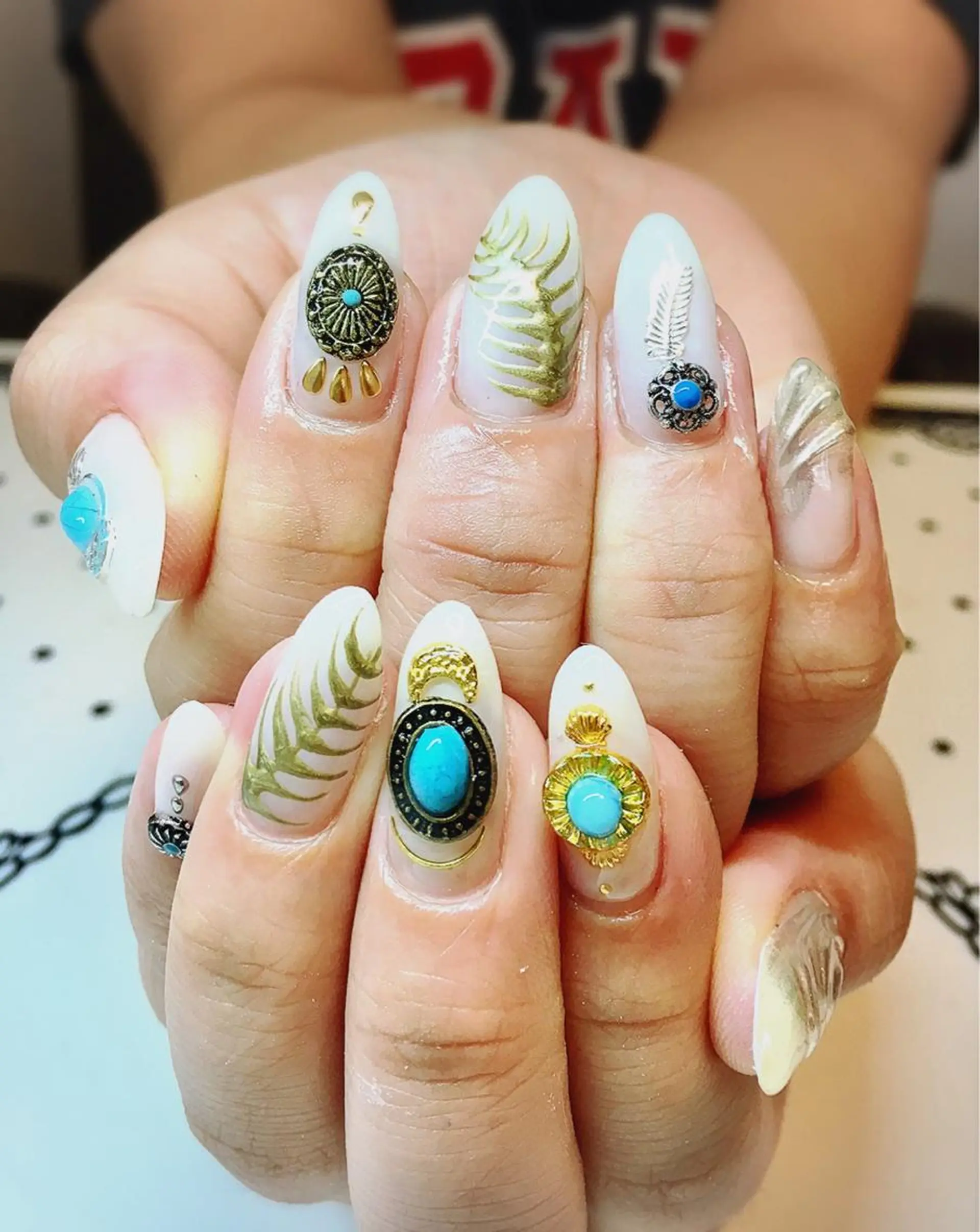 ネイル ハンドネイル nailsalon sugarr所属・nailist cocoのネイルデザイン
