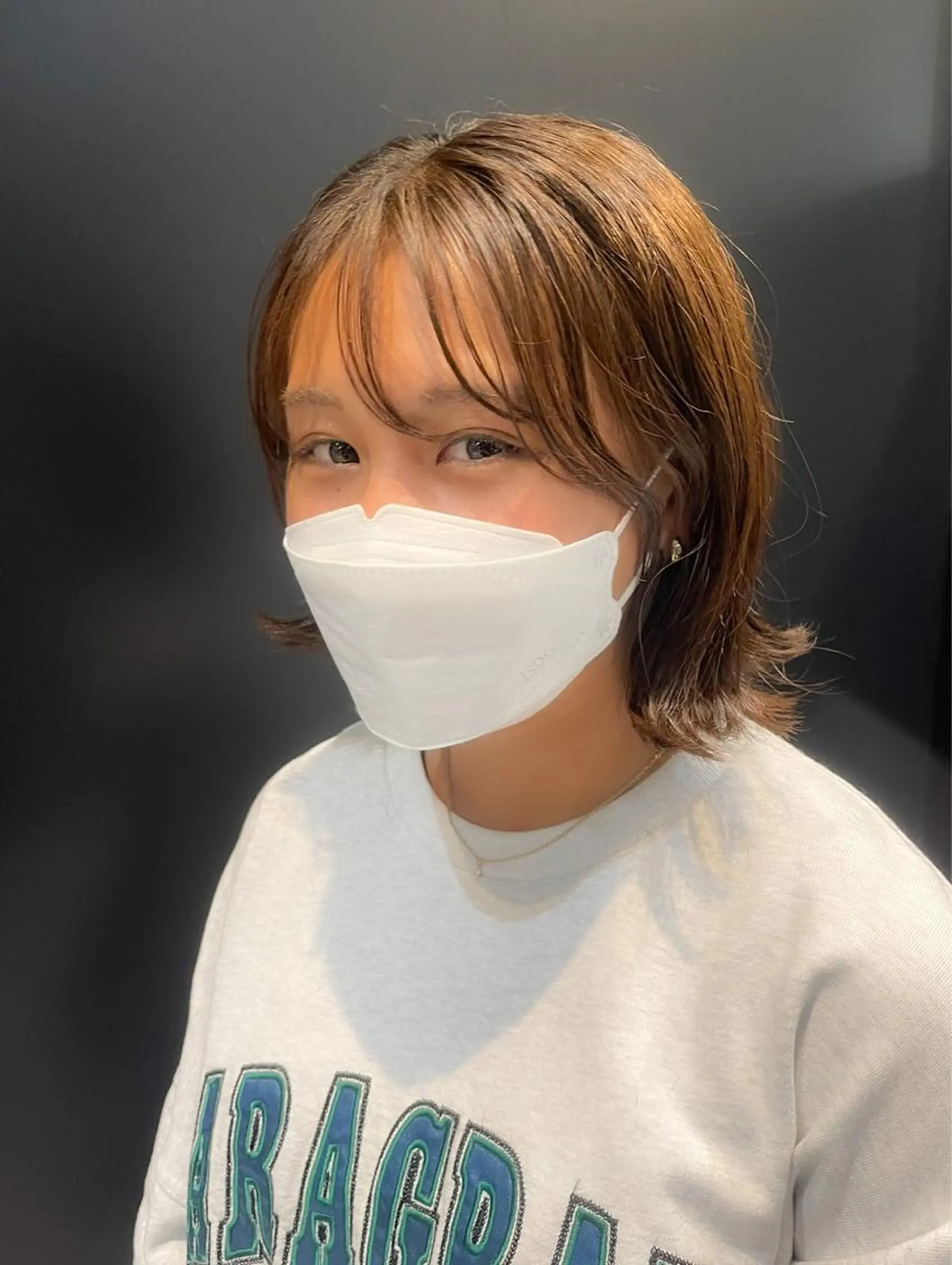 ショート ボブ デート ハイライト 髪質改善 韓国風ヘア カット ヘアカラー トリートメント 【20代ダメージ毛に 髪質改善】のヘアスタイル