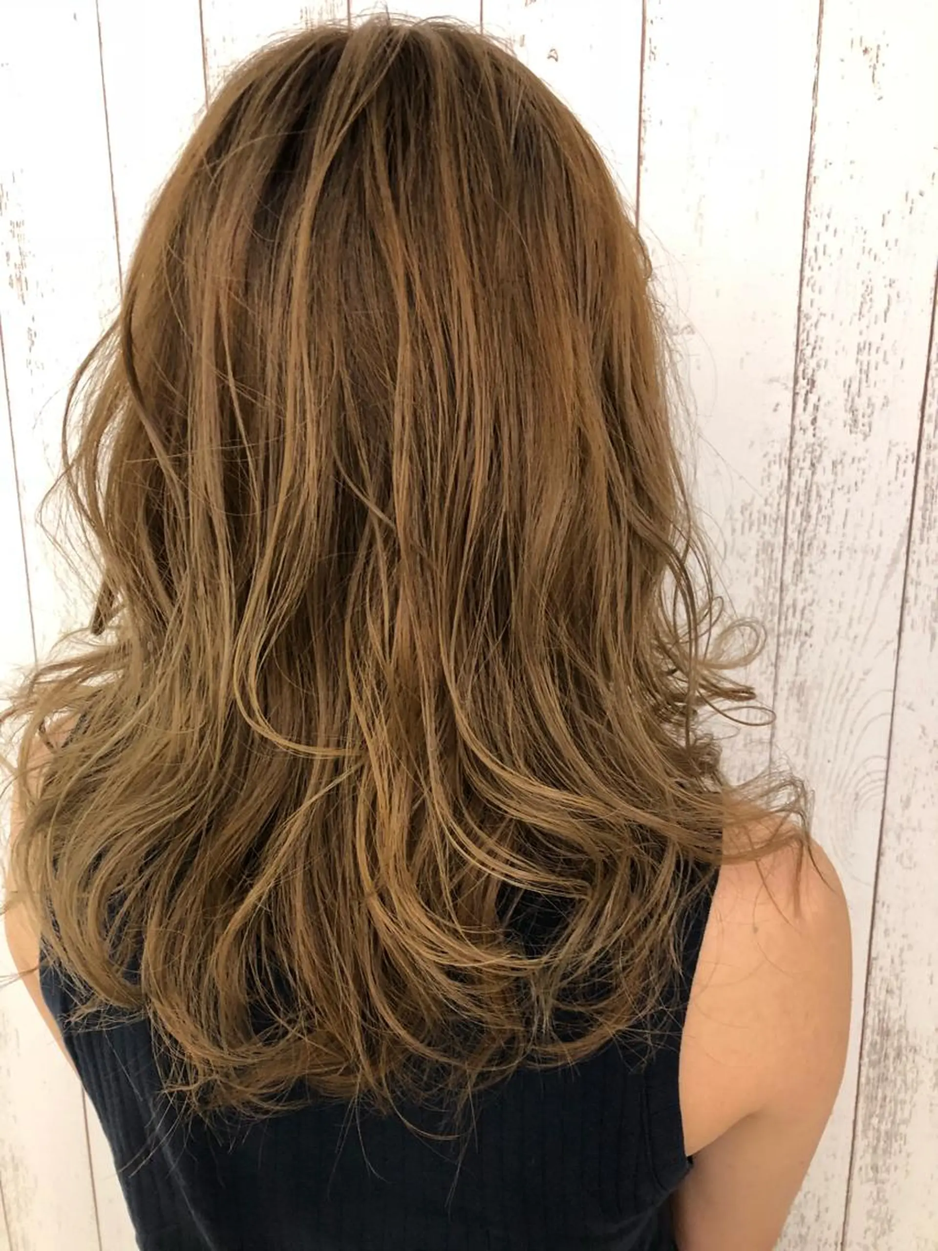 セミロング ハイライト/ ブリーチ😈小倉😈のヘアスタイル