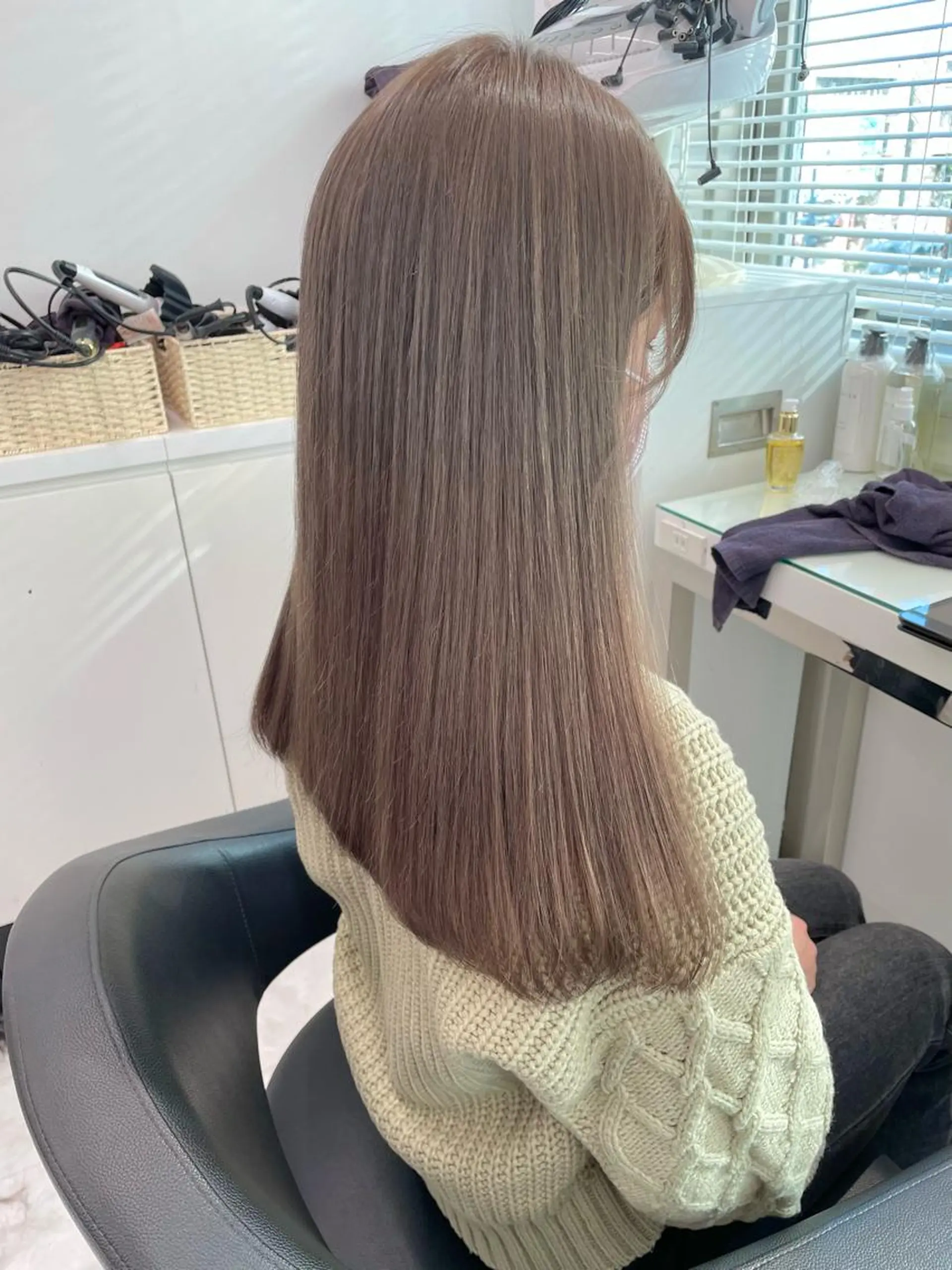 ロング カラー カット ヘアカラー トリートメント 💖韓国×王道 ハイトーン💖のヘアスタイル