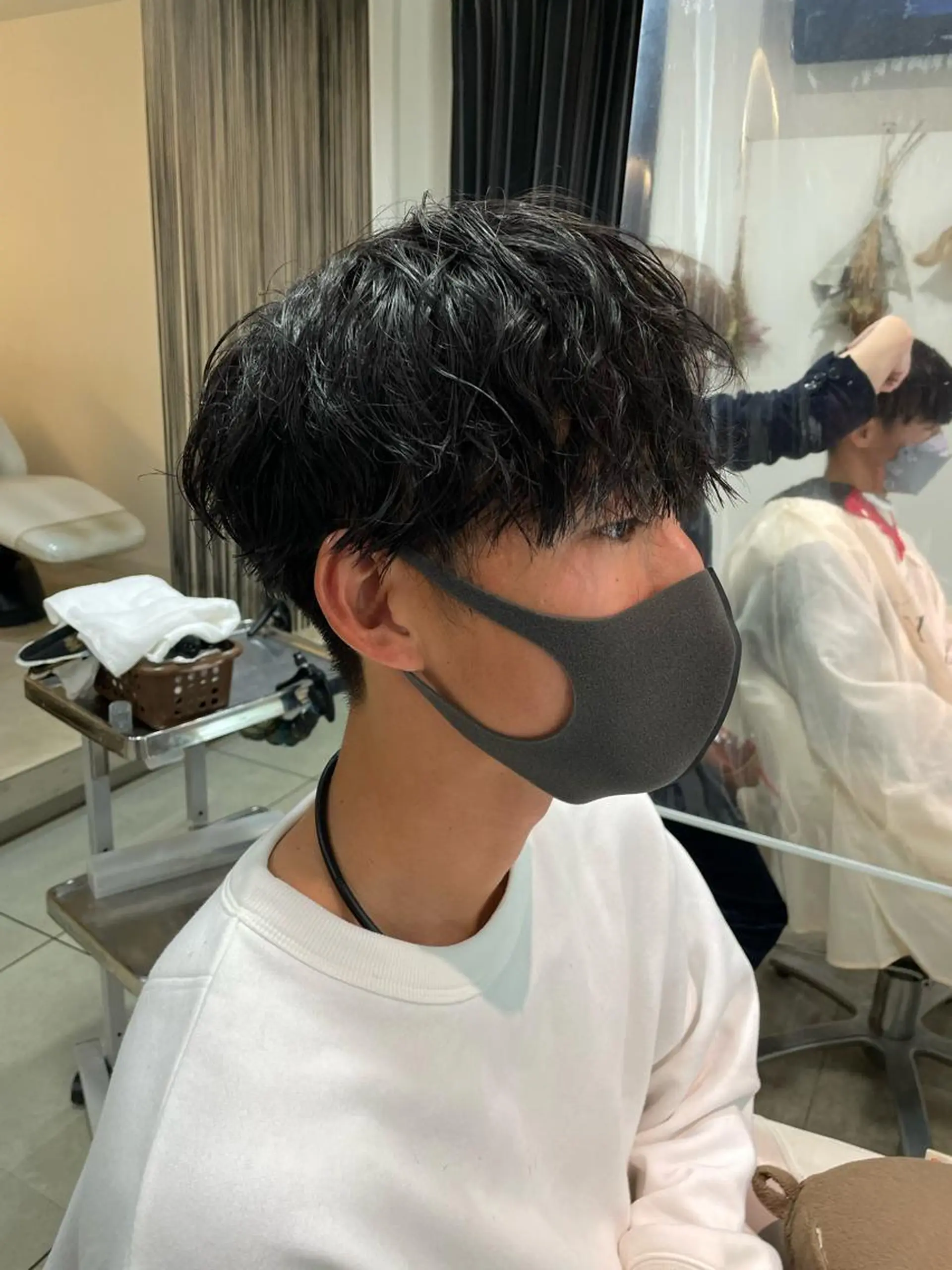 ミディアム パーマ メンズ ミディアムパーマ メンズパーマ スパイラルパーマ 柳澤 和也のヘアスタイル