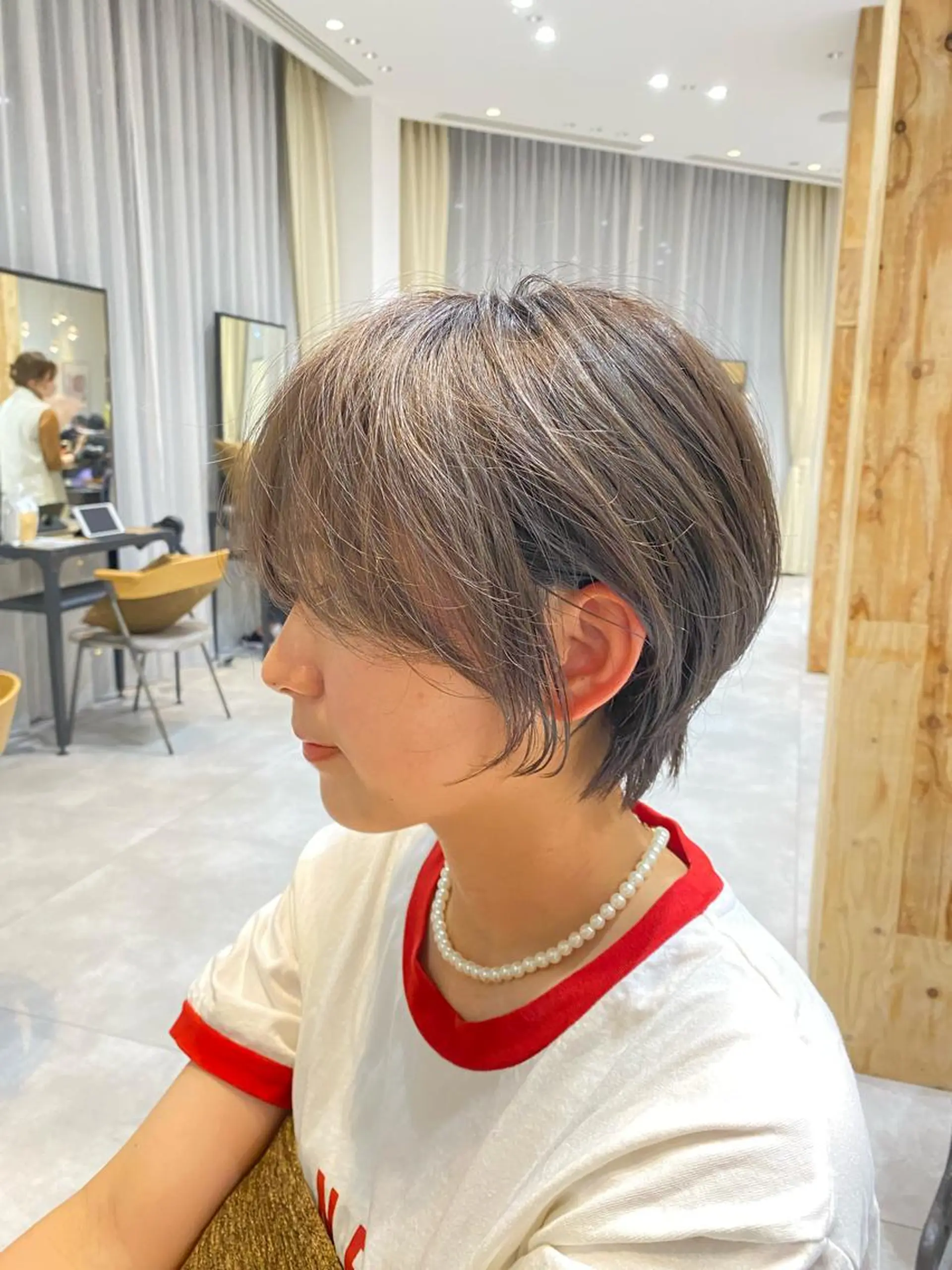 ショート カラー i.osaka所属・たつ/レイヤーカット 顔周り/髪質改善のヘアスタイル