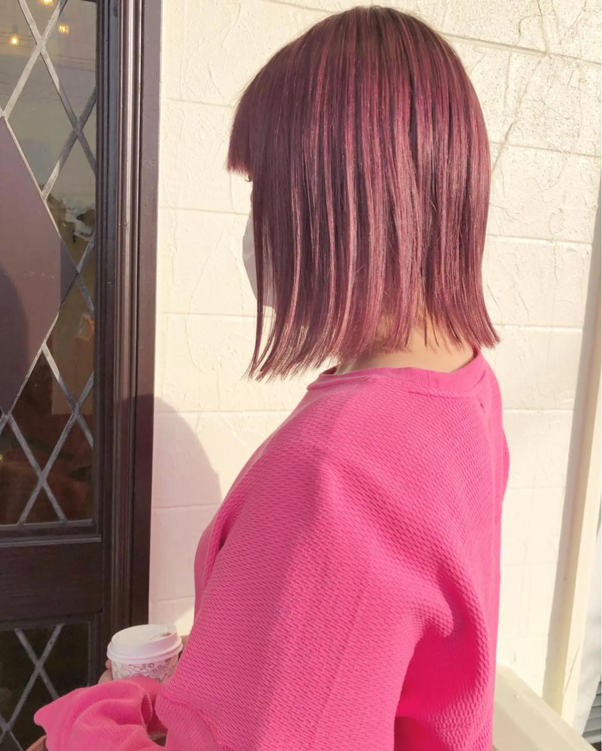 ミディアム カラー ブリーチ ピンクカラー バイオレットカラー カット ヘアカラー トリートメント 江原 彩華のヘアスタイル
