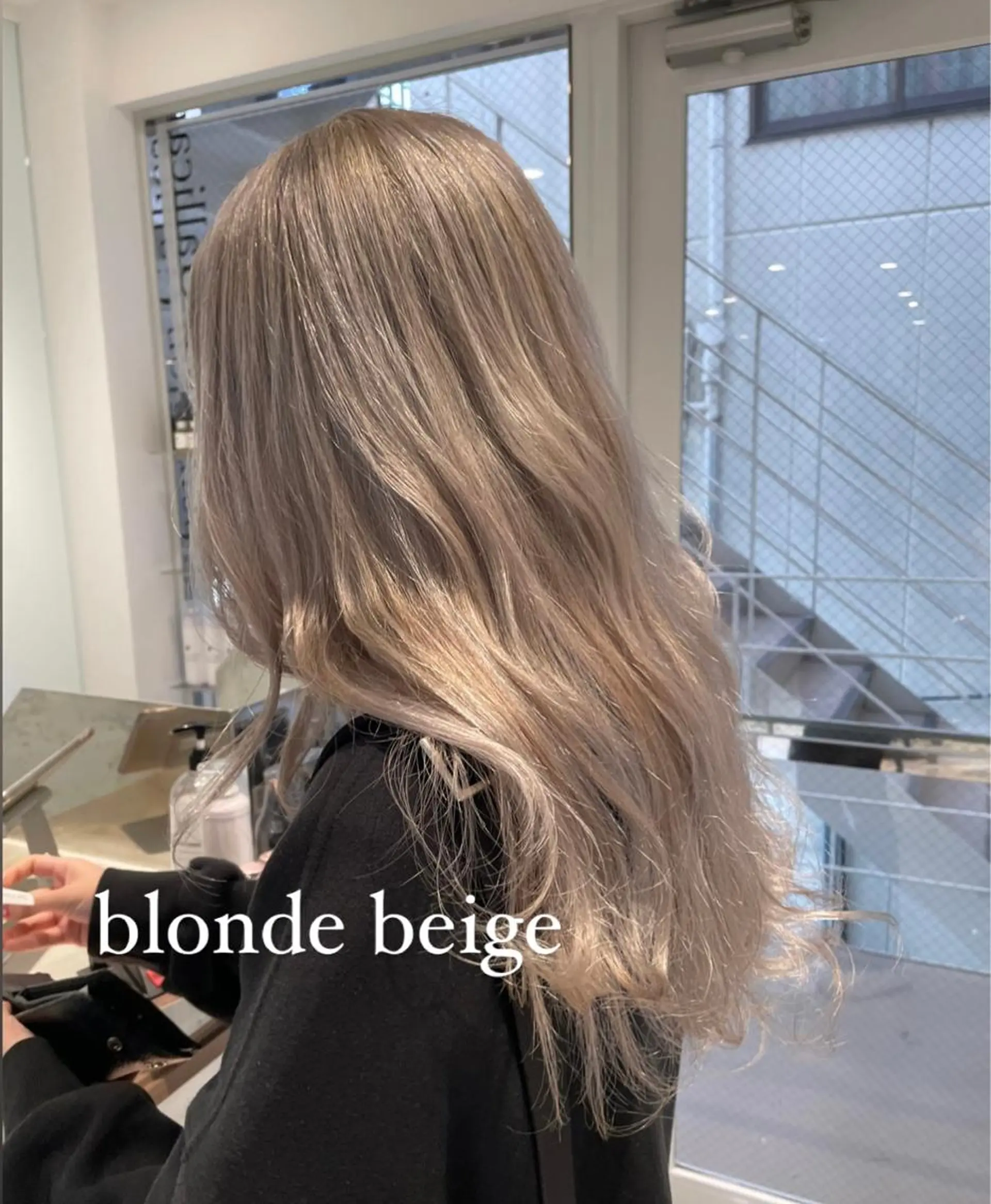 ロング カラー ベージュカラー ブリーチ ブロンド ブロンドベージュ ヘアカラー トリートメント ツヤ髪/韓国ヘア 💎Nokaのヘアスタイル