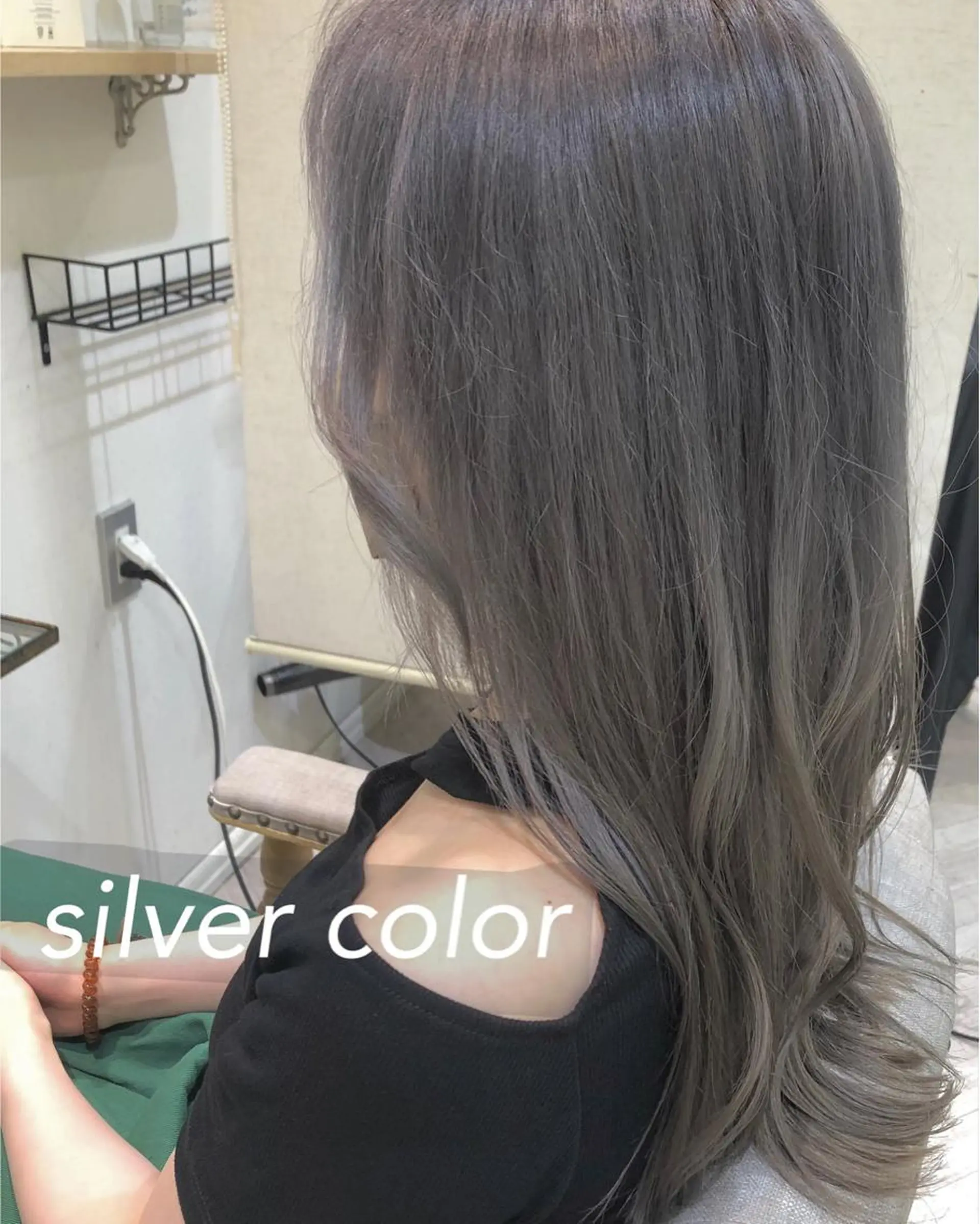 ロング カラー MYA 🤍kanaのヘアスタイル