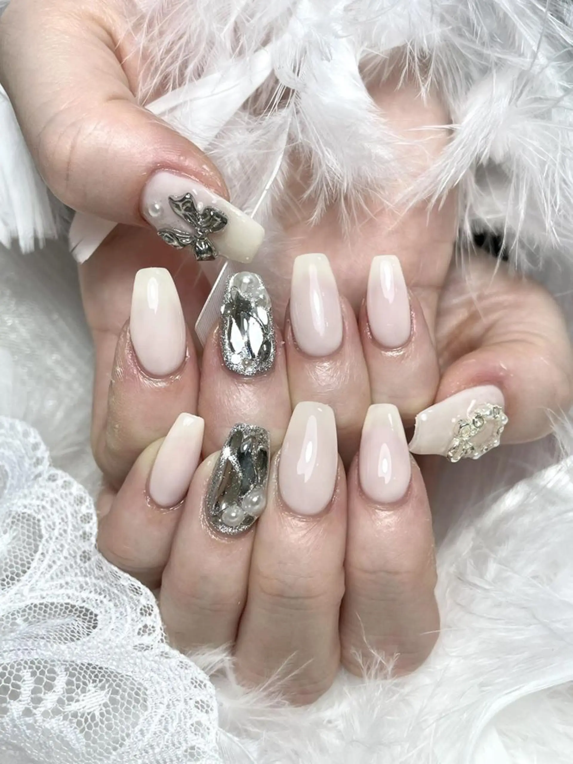 ネイル ハンドネイル Yu Li ネイルのネイルデザイン