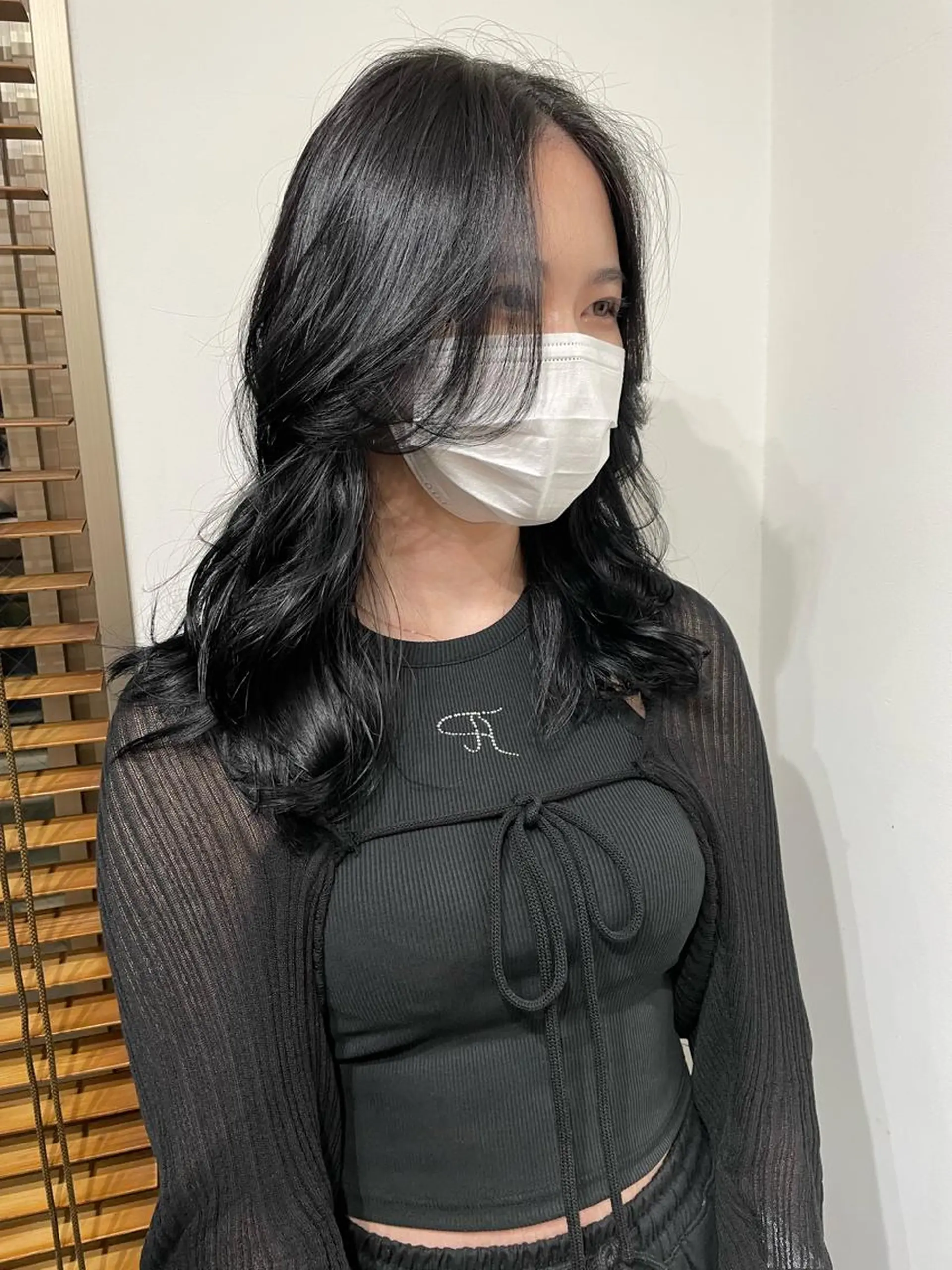 ロング 🐬脱白髪染めカラー 清水大世🐬のヘアスタイル