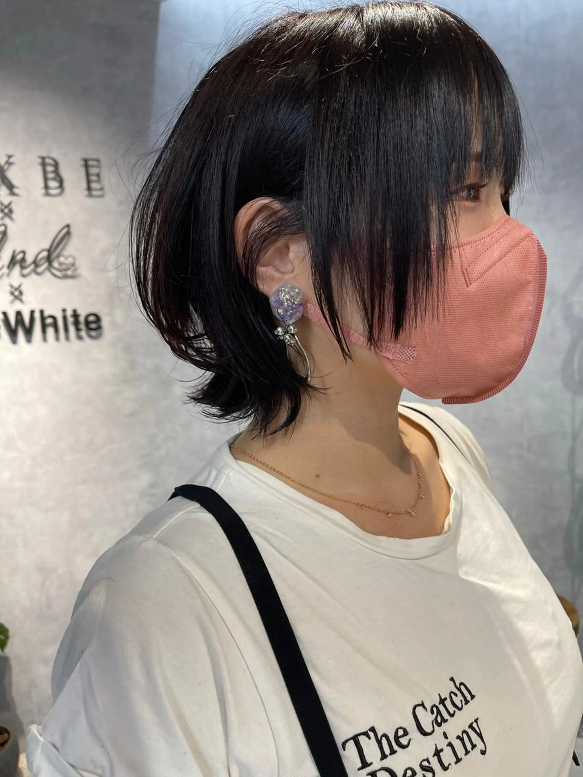 ショート カラー ボブ トリートメント ウルフカット カット ヘアカラー トリートメント オフホワイトアンドなんば所属・福西 洋斗のヘアスタイル