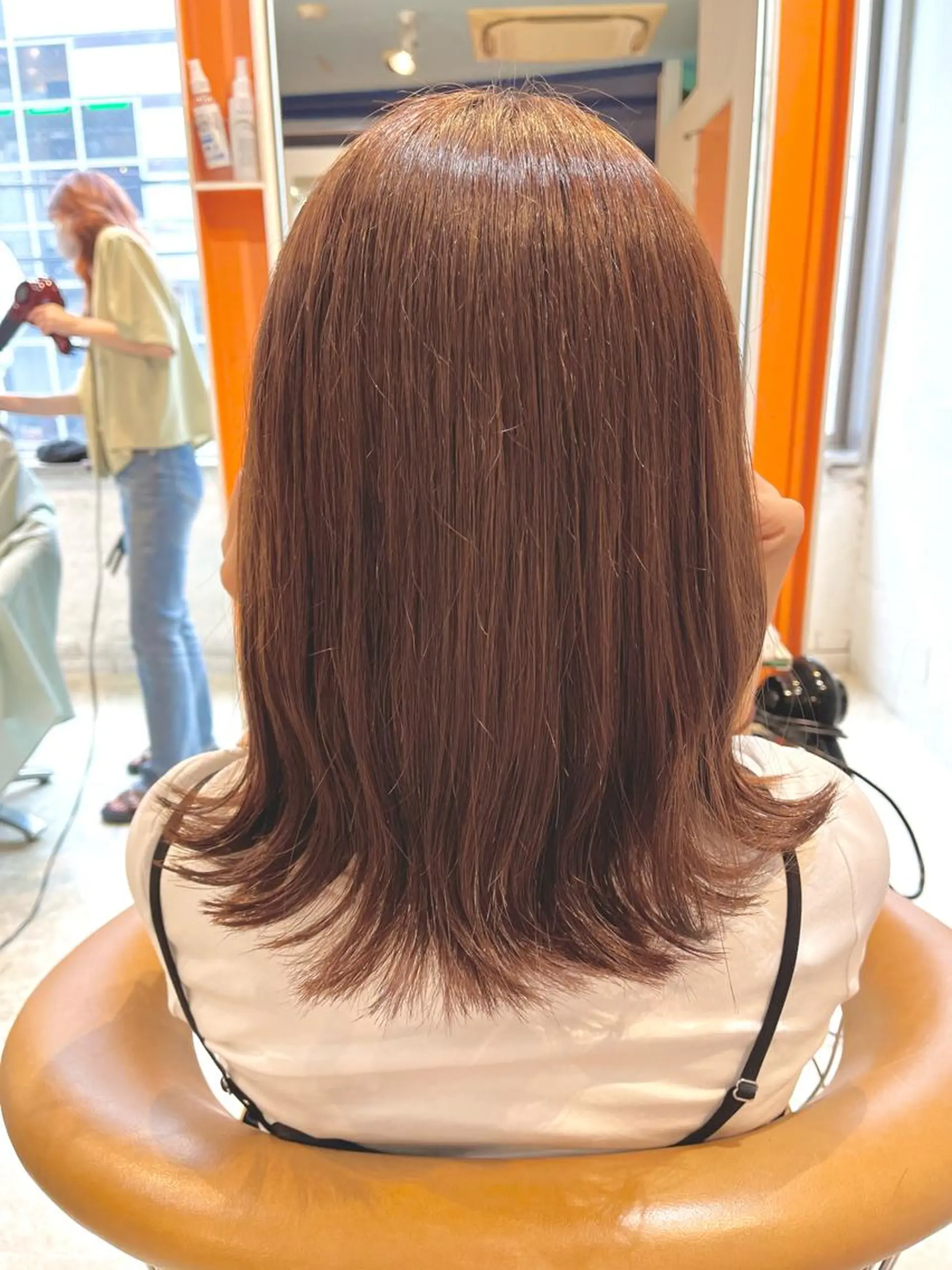 ミディアム カラー カット ヘアカラー うしだ かおるのヘアスタイル