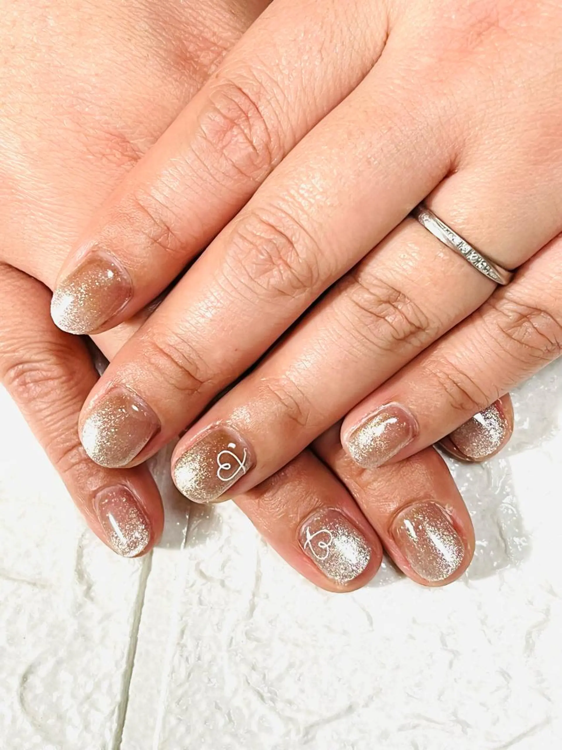 ネイル グラデーション マグネットネイル ハンドネイル ハンドケア 安藤 Charlotteのネイルデザイン