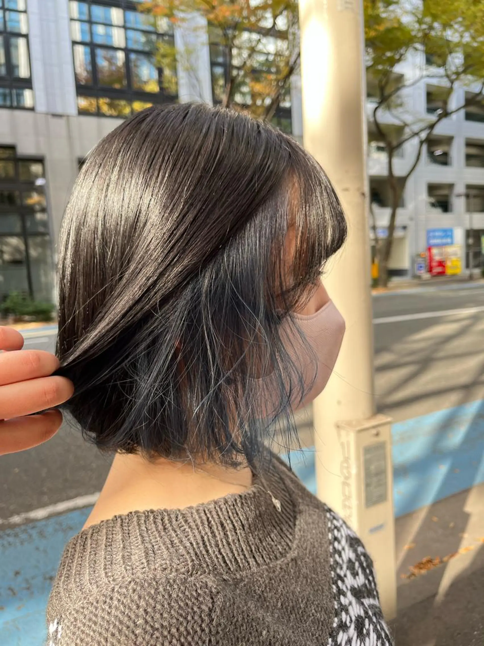 カラー こまつばらみお/レイ ヤー/ダブルカラーのヘアスタイル