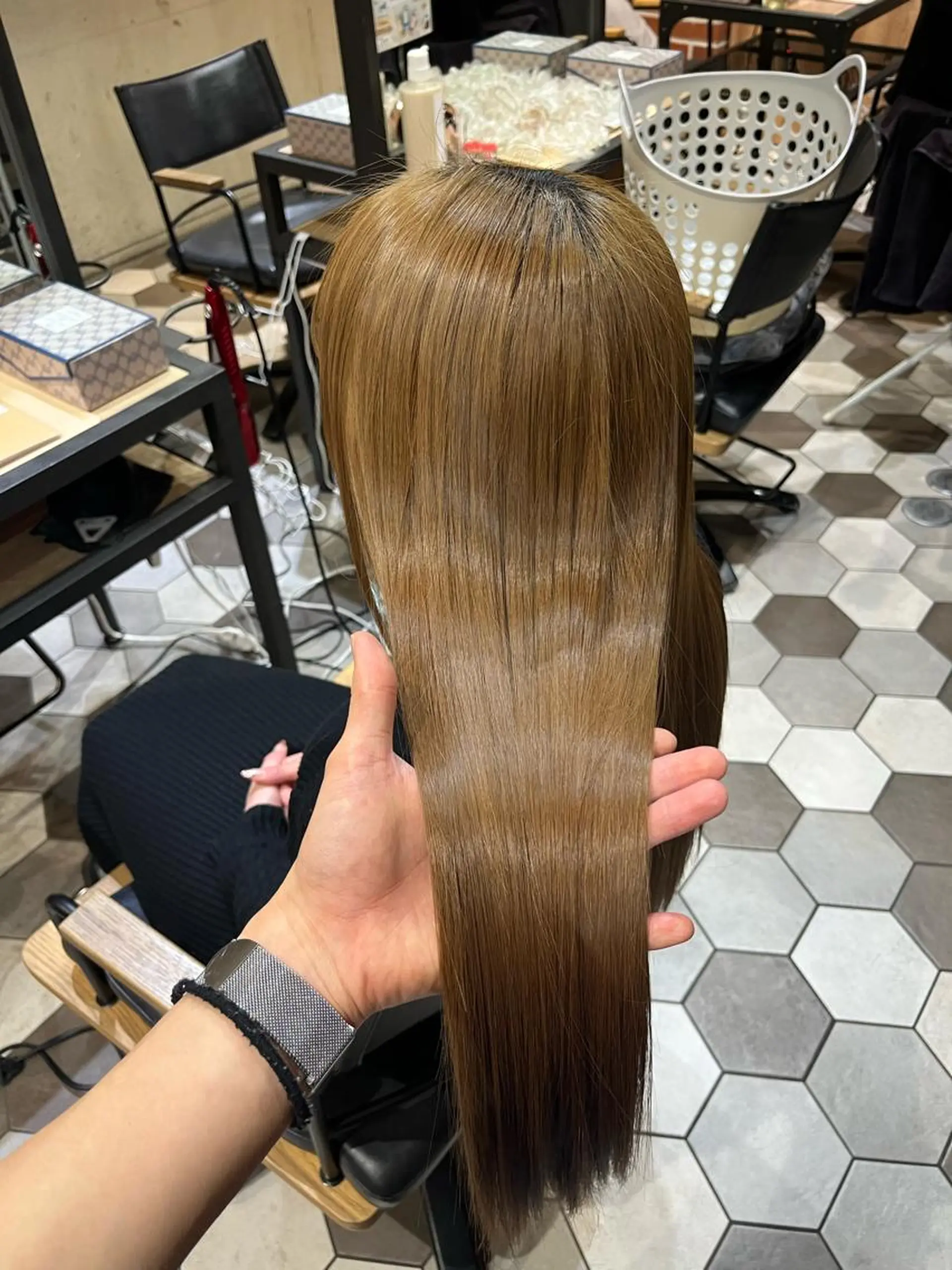 ロング 髪質改善縮毛矯正🫧 村上蒼生のヘアスタイル