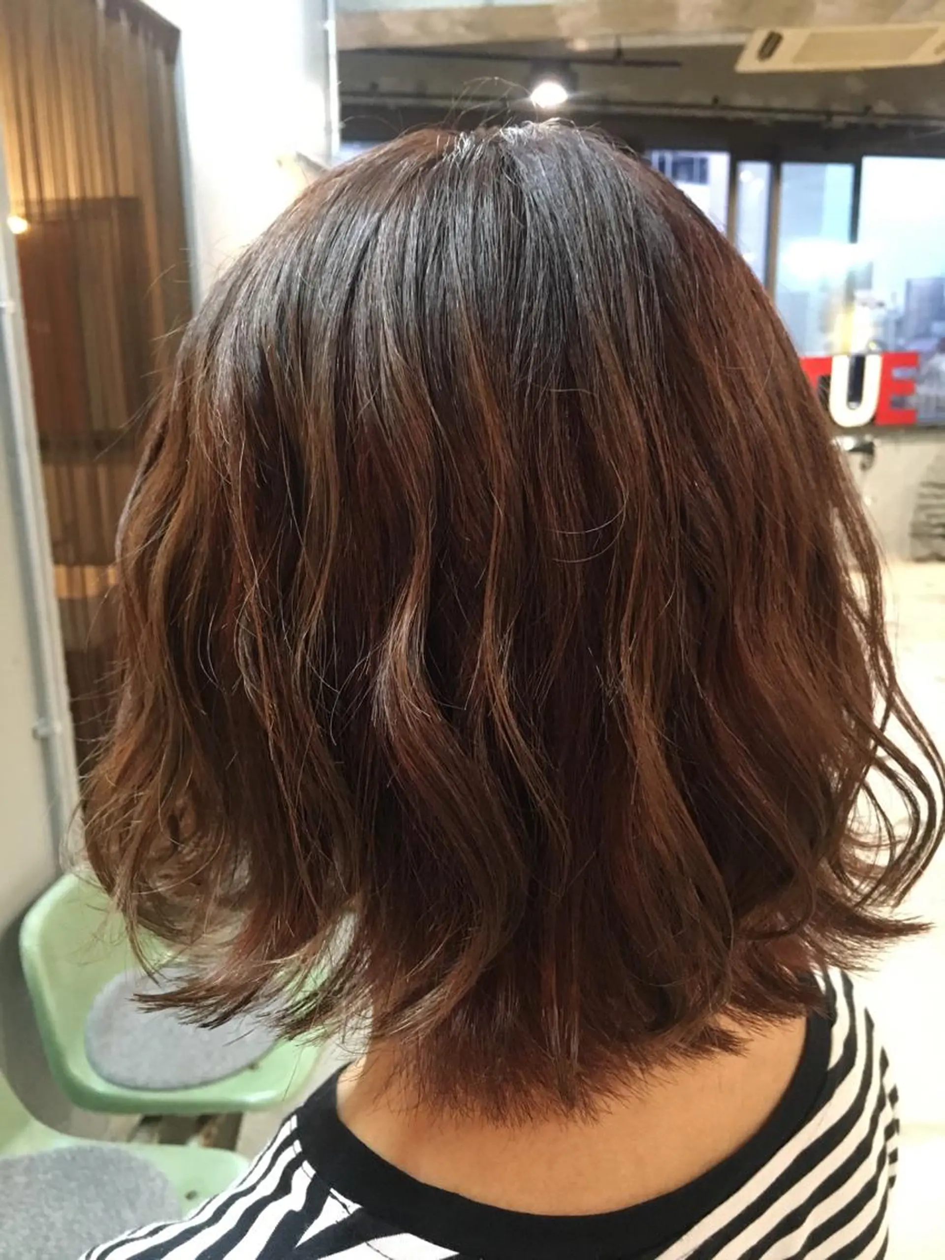 ショート カラー パーマ ベージュカラー オレンジ オレンジベージュ 代表 中島貴志のヘアスタイル