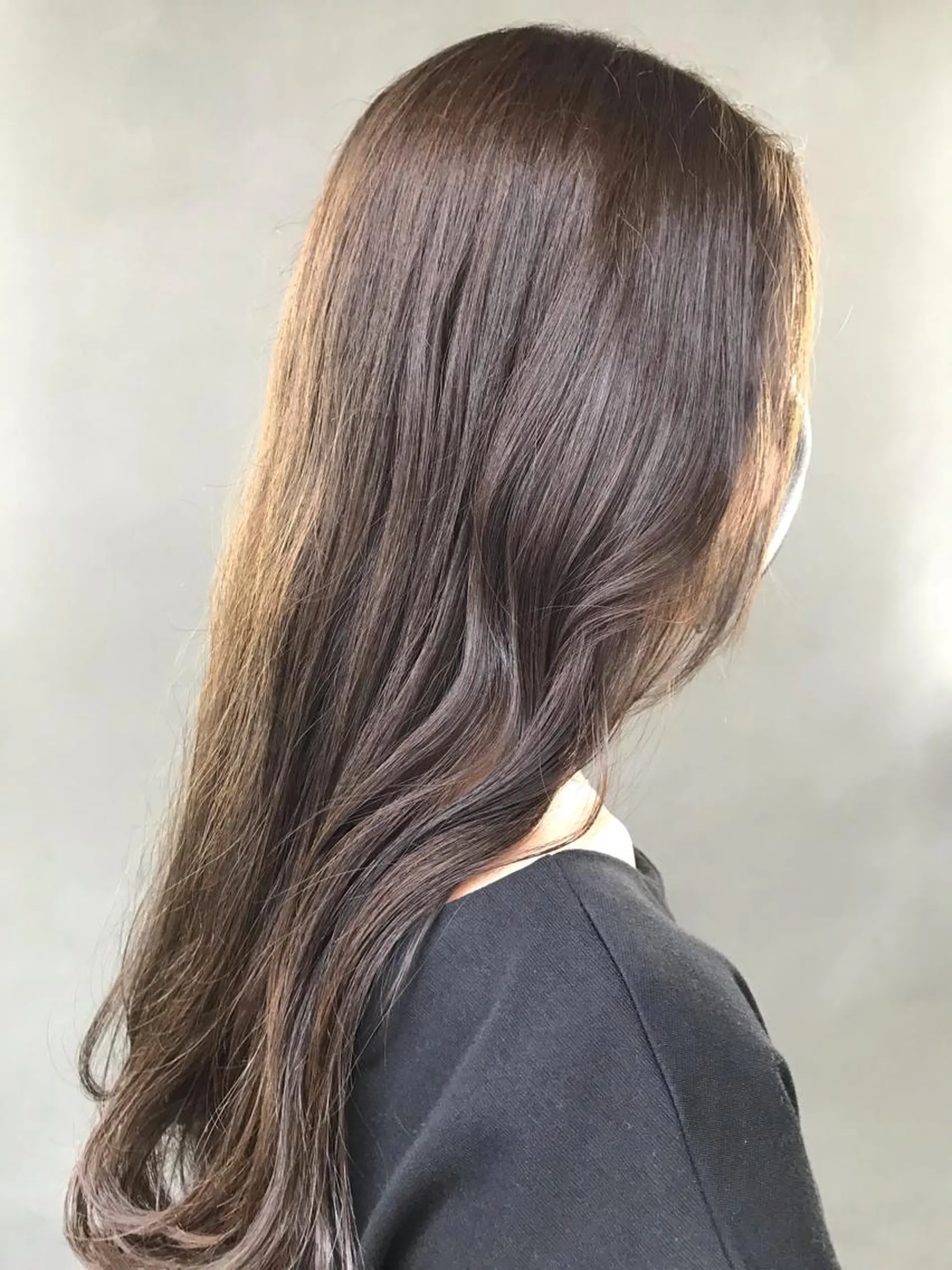 ロング カラー ヘアアレンジ グレージュ カーキグレージュ ロング moi-meme.soe所属・タナカ リナのヘアスタイル