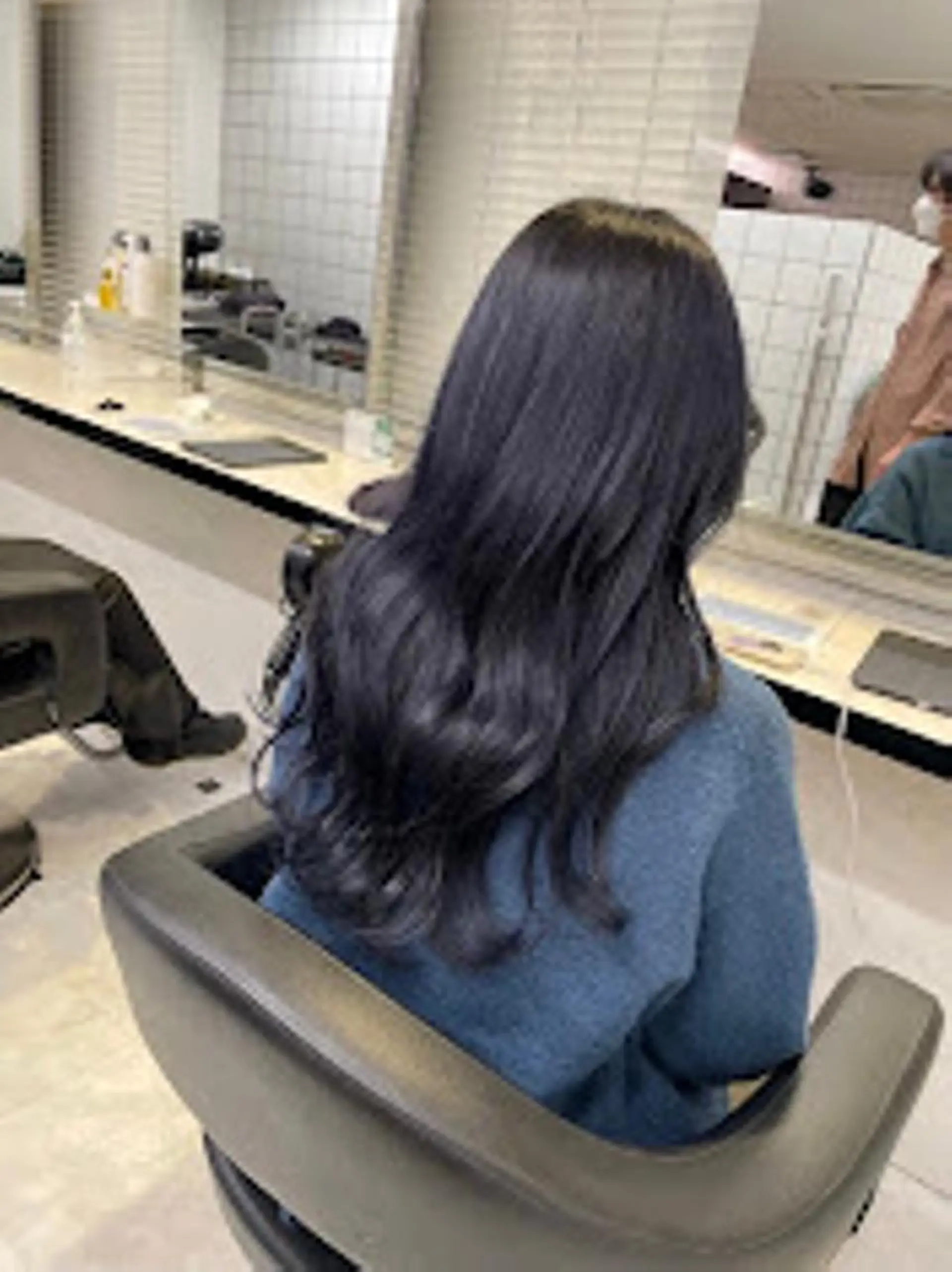 カラー 🪞［公式］ UNITED横浜🪞のヘアスタイル