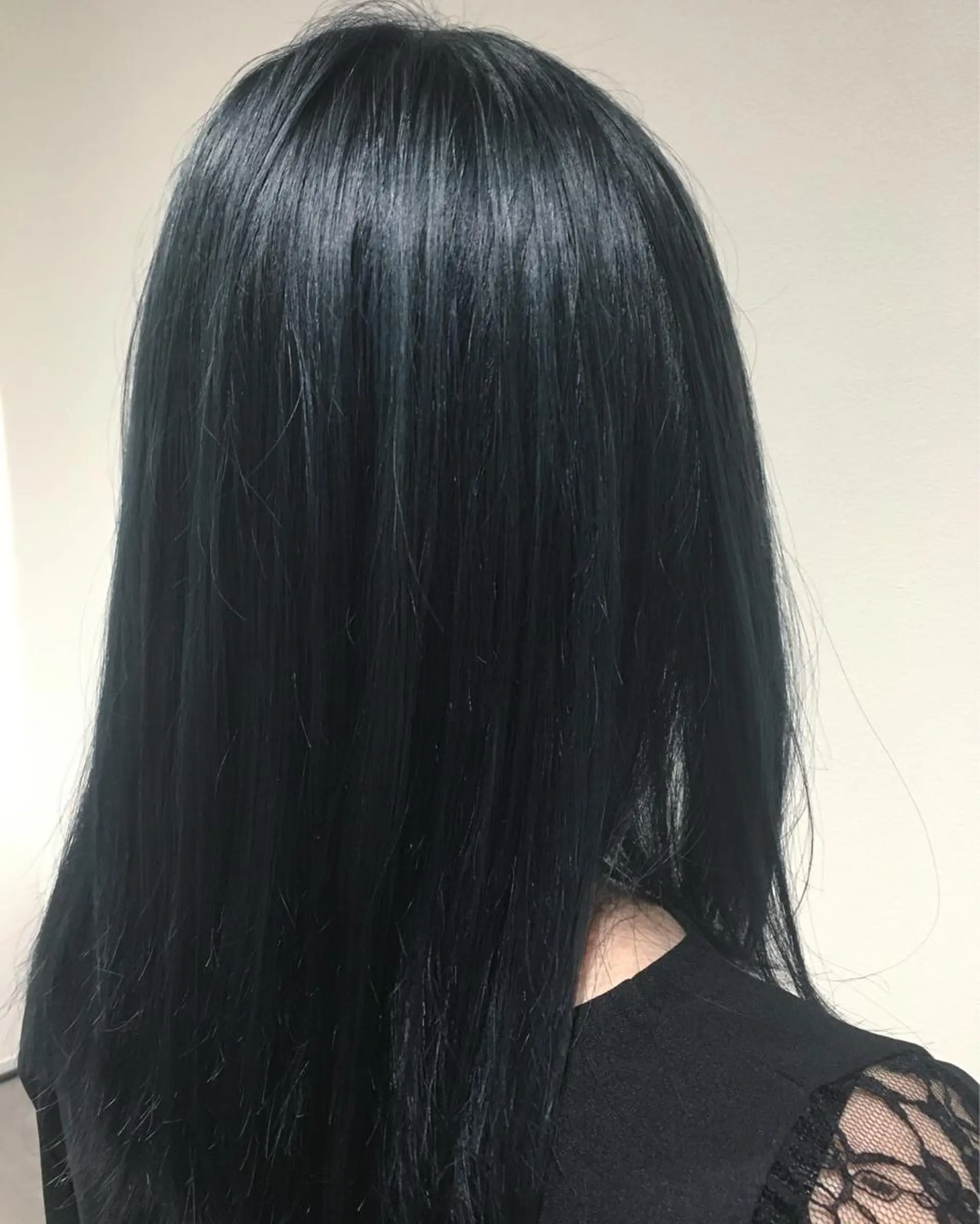 セミロング カラー 💎髪質改善💎 西森千夏のヘアスタイル