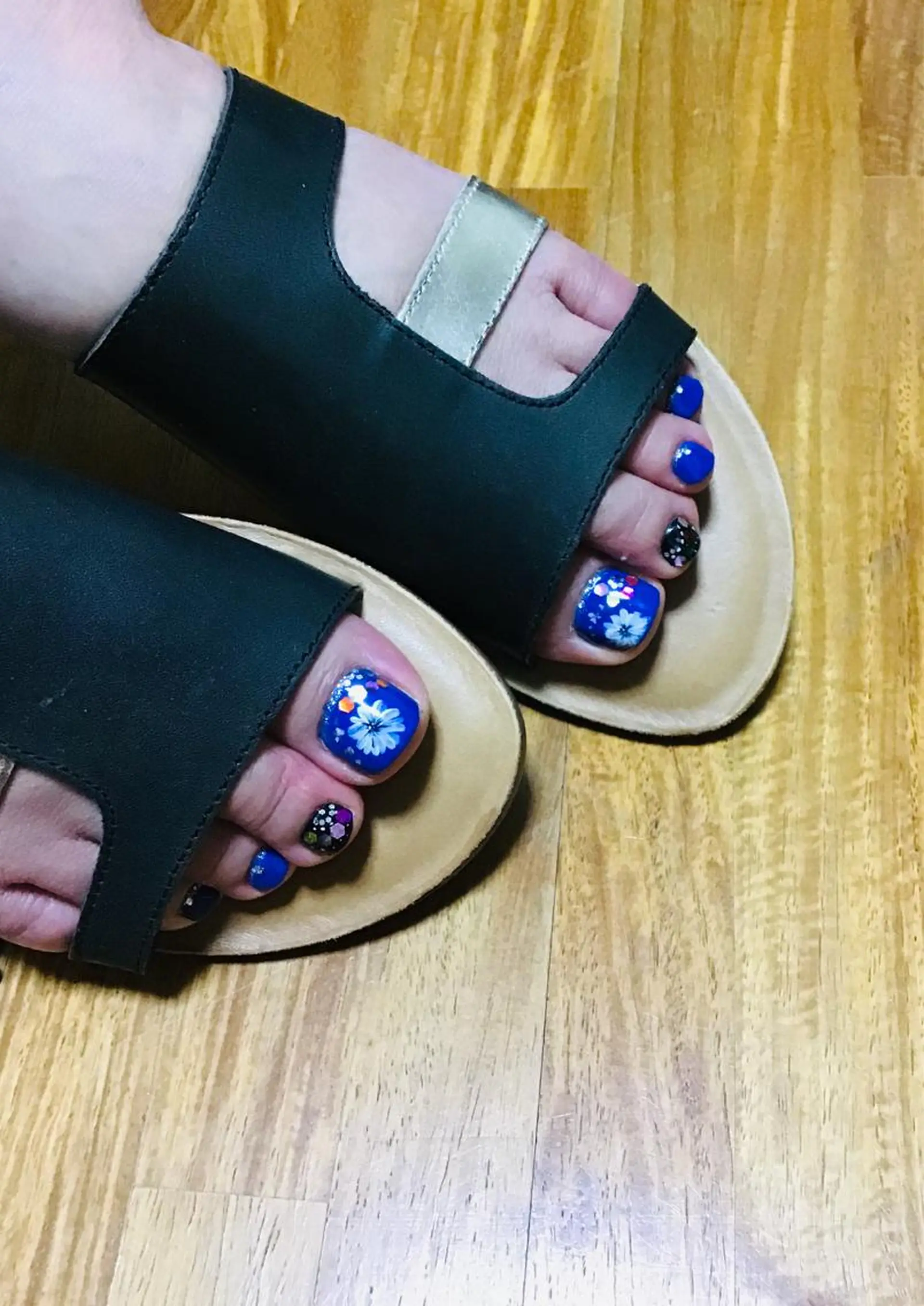 ネイル フットネイル gui amichantoco所属・gui amichanのネイルデザイン