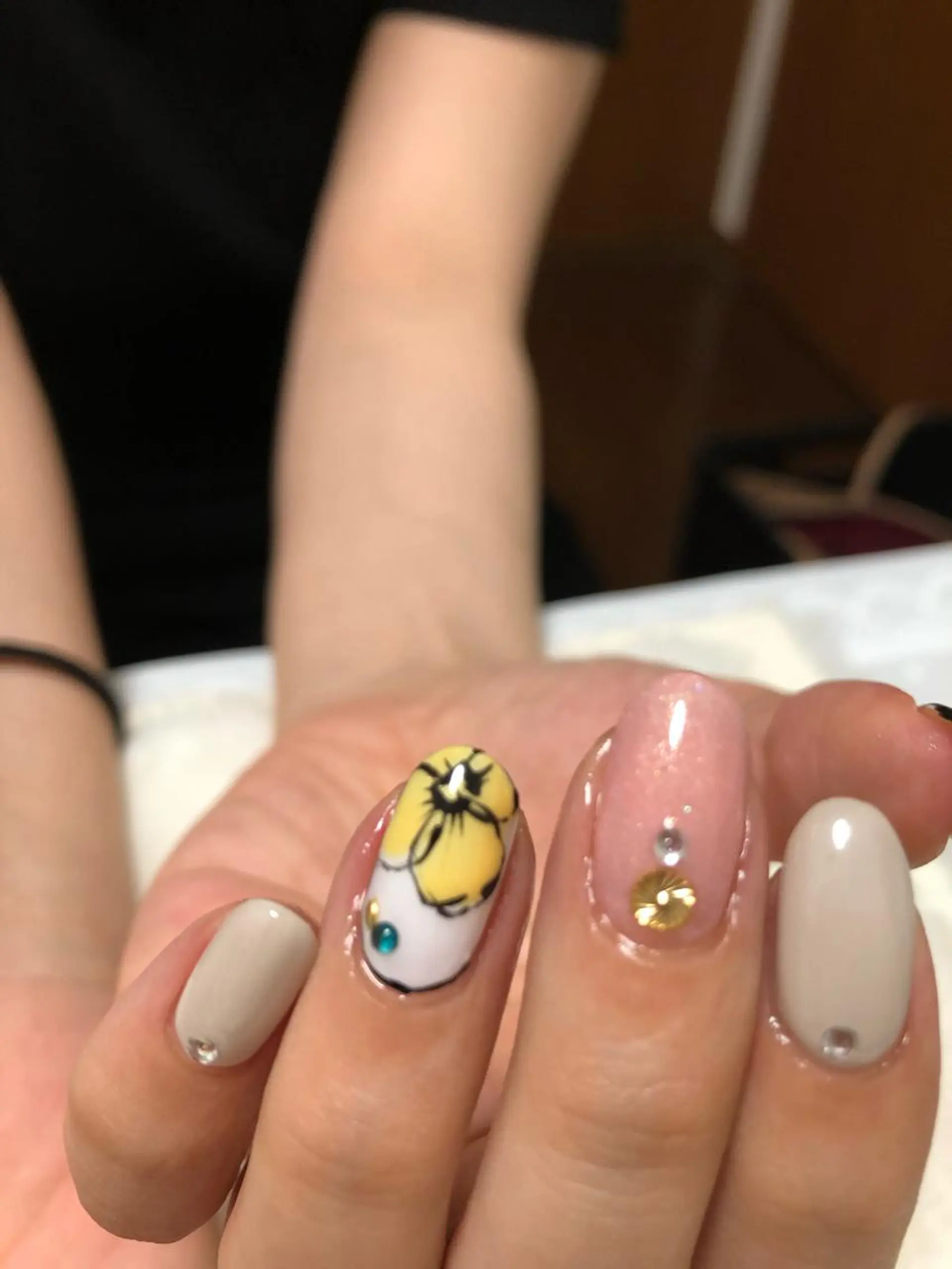 ネイル フラワーネイル 黄色 ネイルサロン ティンタ所属・馬場 典子のネイルデザイン