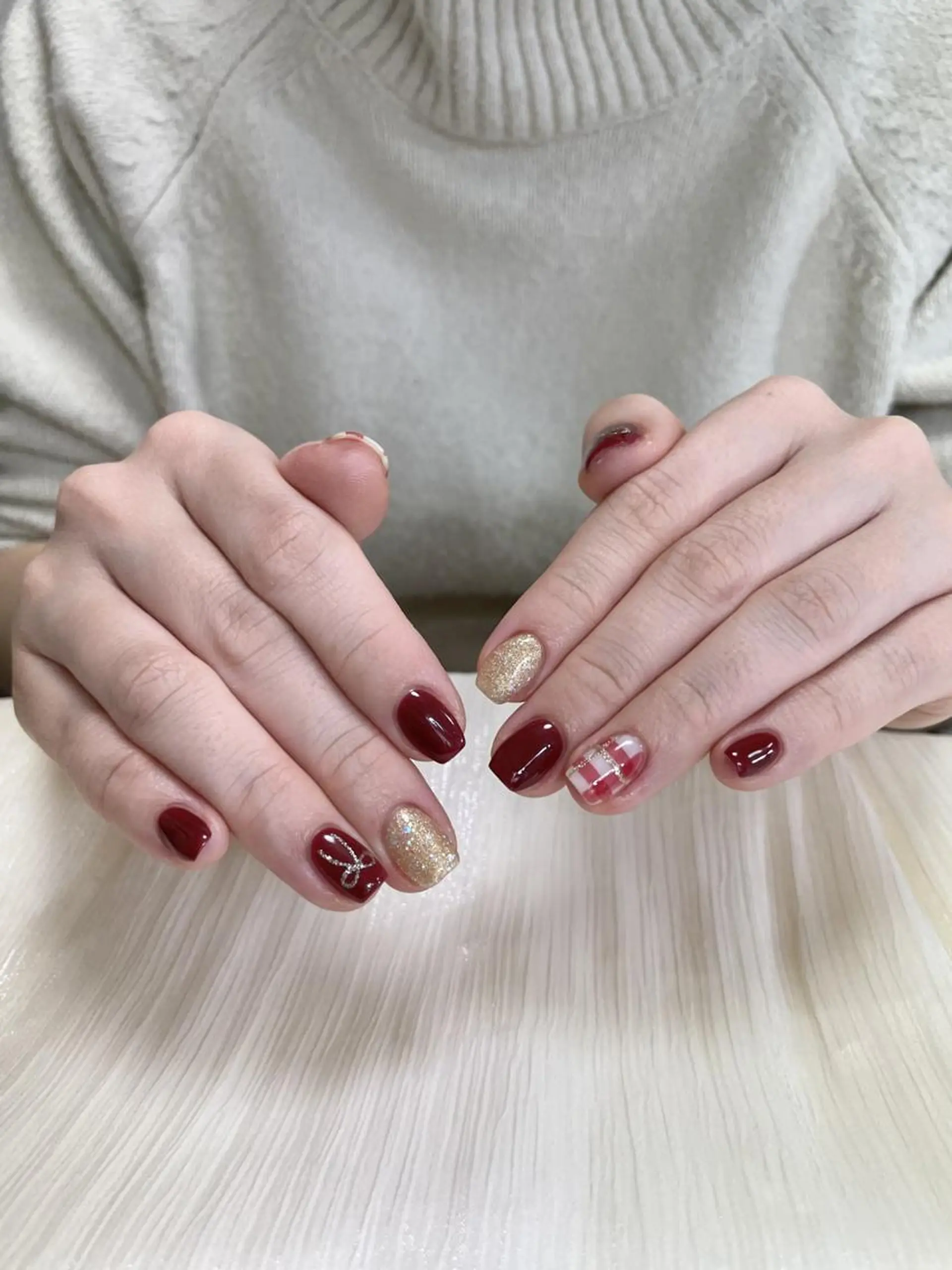 ネイル ハンドネイル ハンドケア 🍑 momo_nailのネイルデザイン