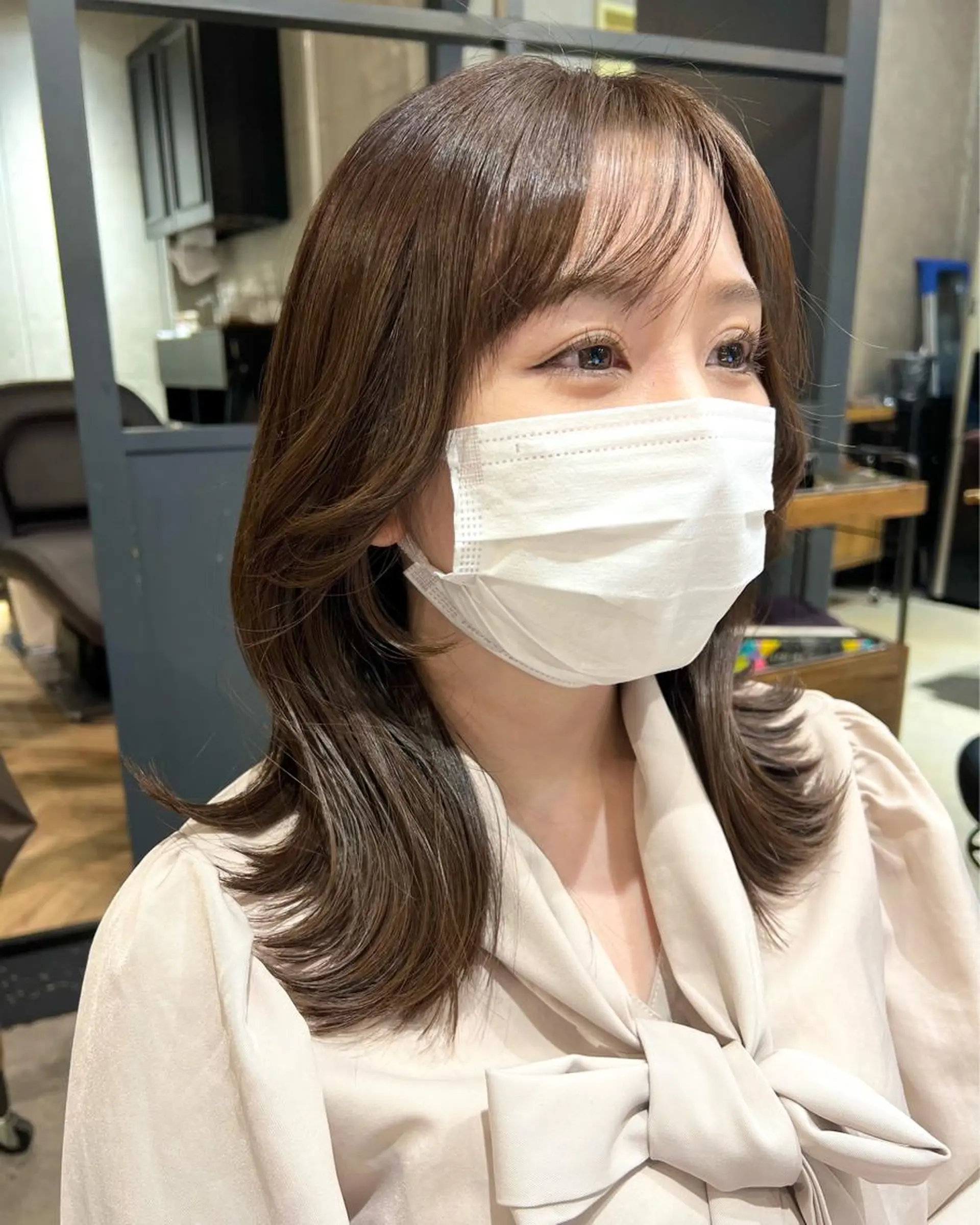 セミロング アッシュ 韓国風ヘア COAPLUS所属・透明感color特化 🪄cocoroのヘアスタイル