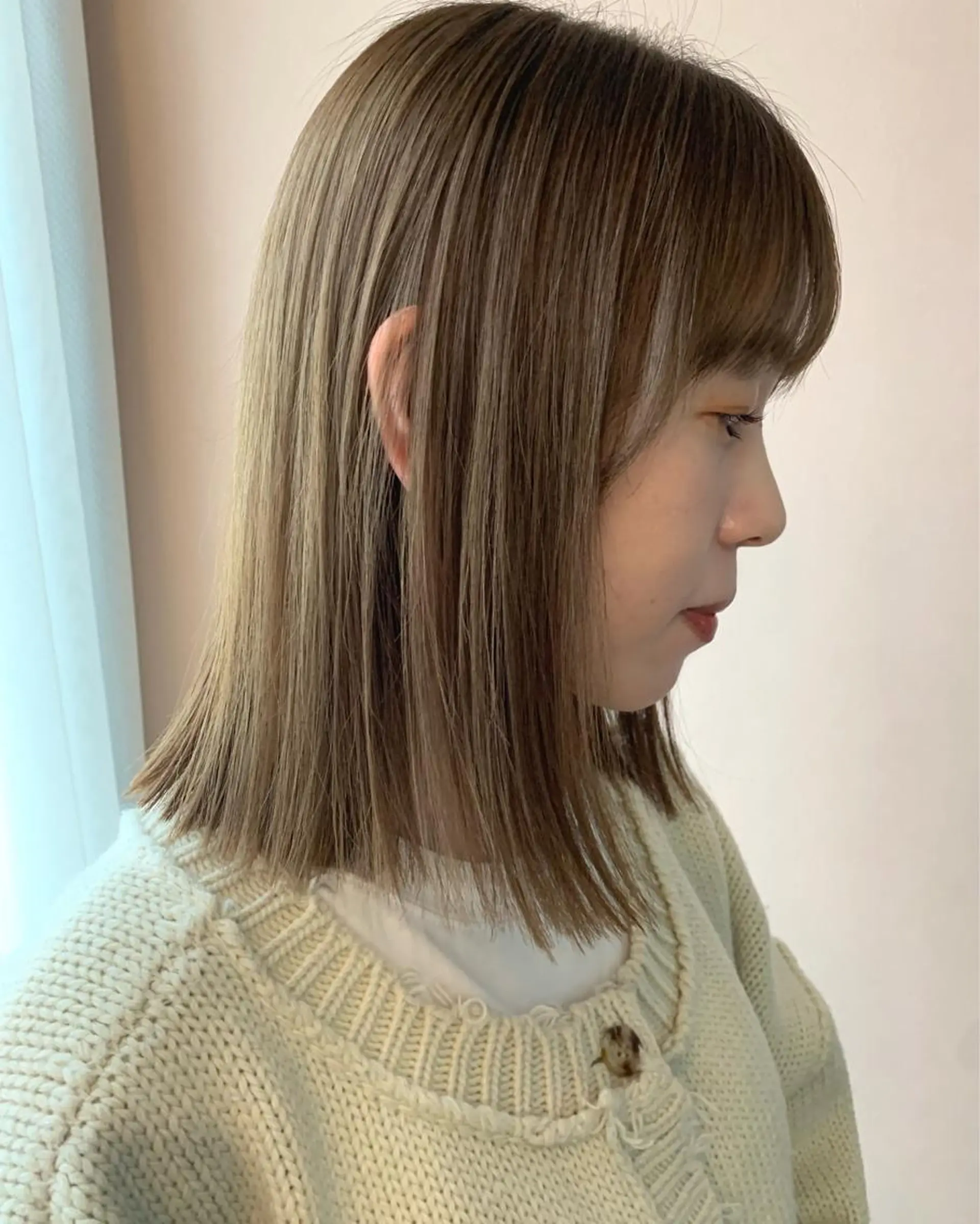 ミディアム カラー ベージュカラー ブリーチ ブリーチなしカラー オリーブベージュ カット ヘアカラー トリートメント hub hair レイヤー/透明感のヘアスタイル