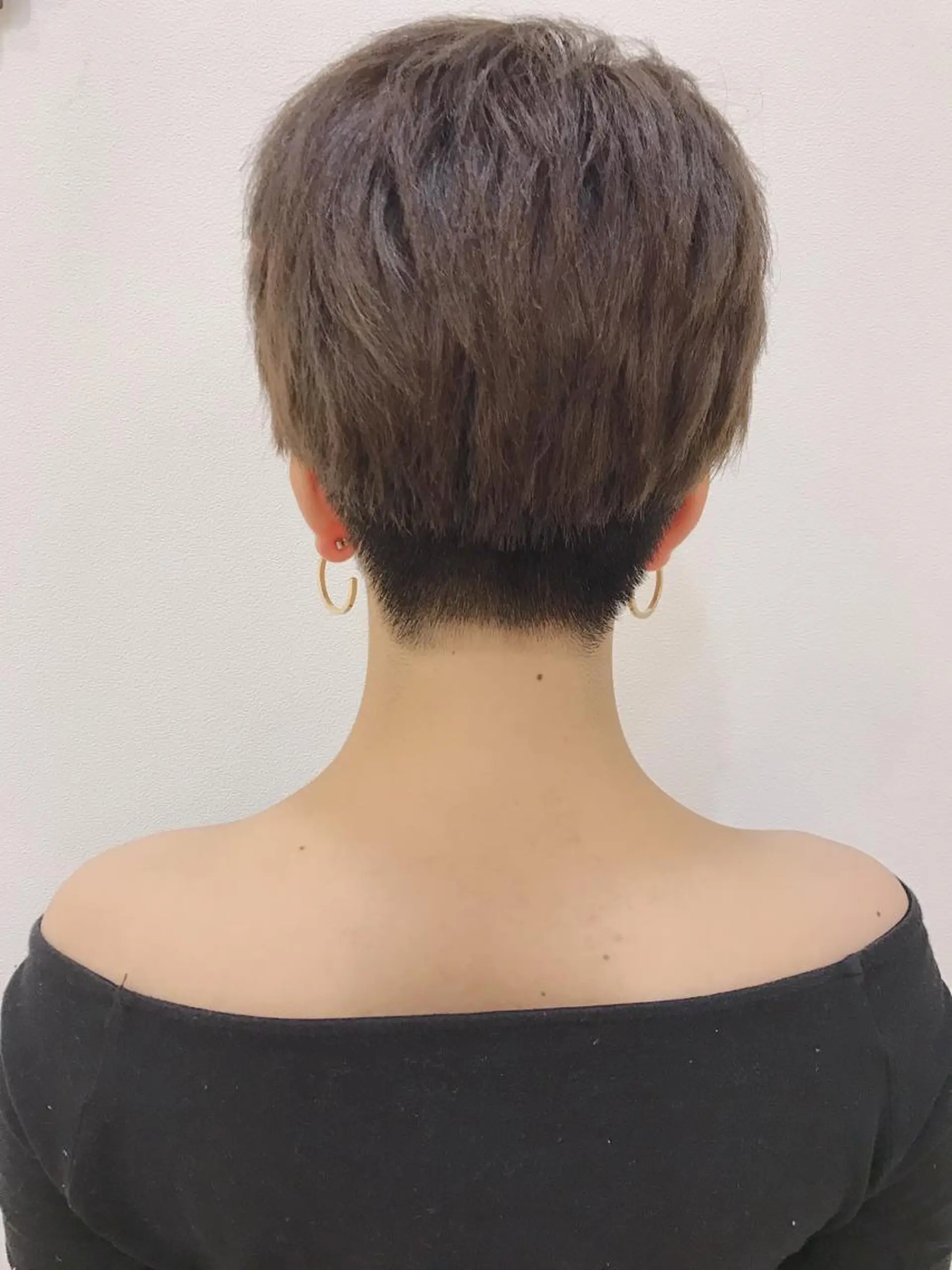 ショート カラー カット yukari 艶髪ヘアのヘアスタイル