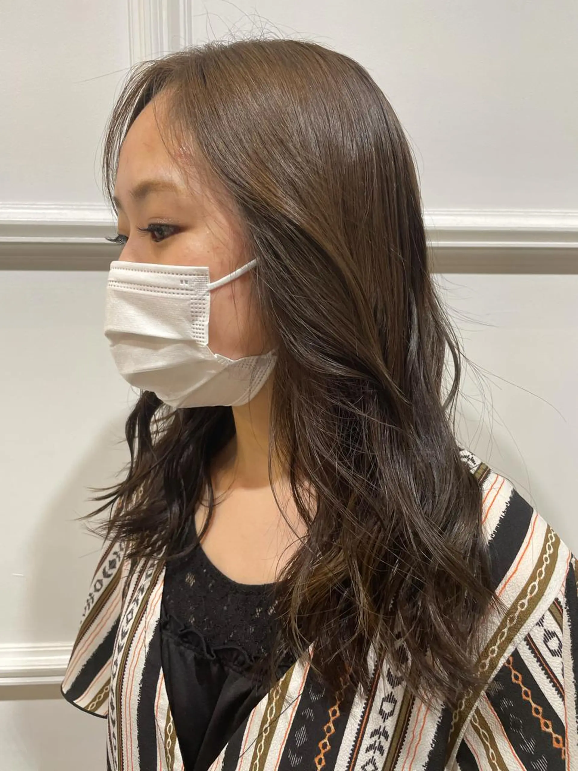 セミロング カラー ヘアアレンジ アッシュ レイヤーカット 髪質改善カラー&TR 縮毛矯正/弱酸性矯正のヘアスタイル