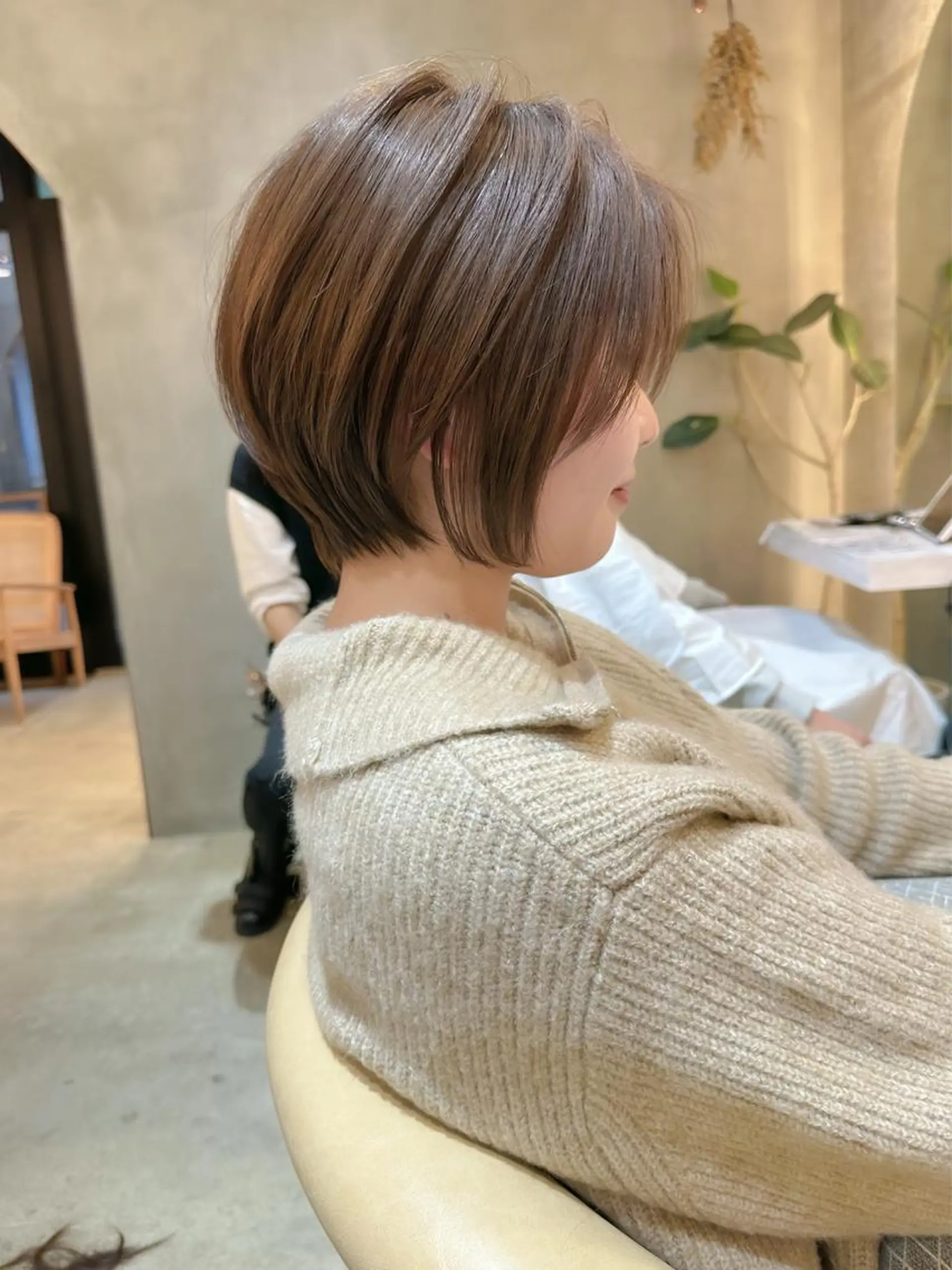 ショート カラー カット ヘアカラー トリートメント ボブ/ショート/ 縮毛矯正⚜️工藤昴のヘアスタイル