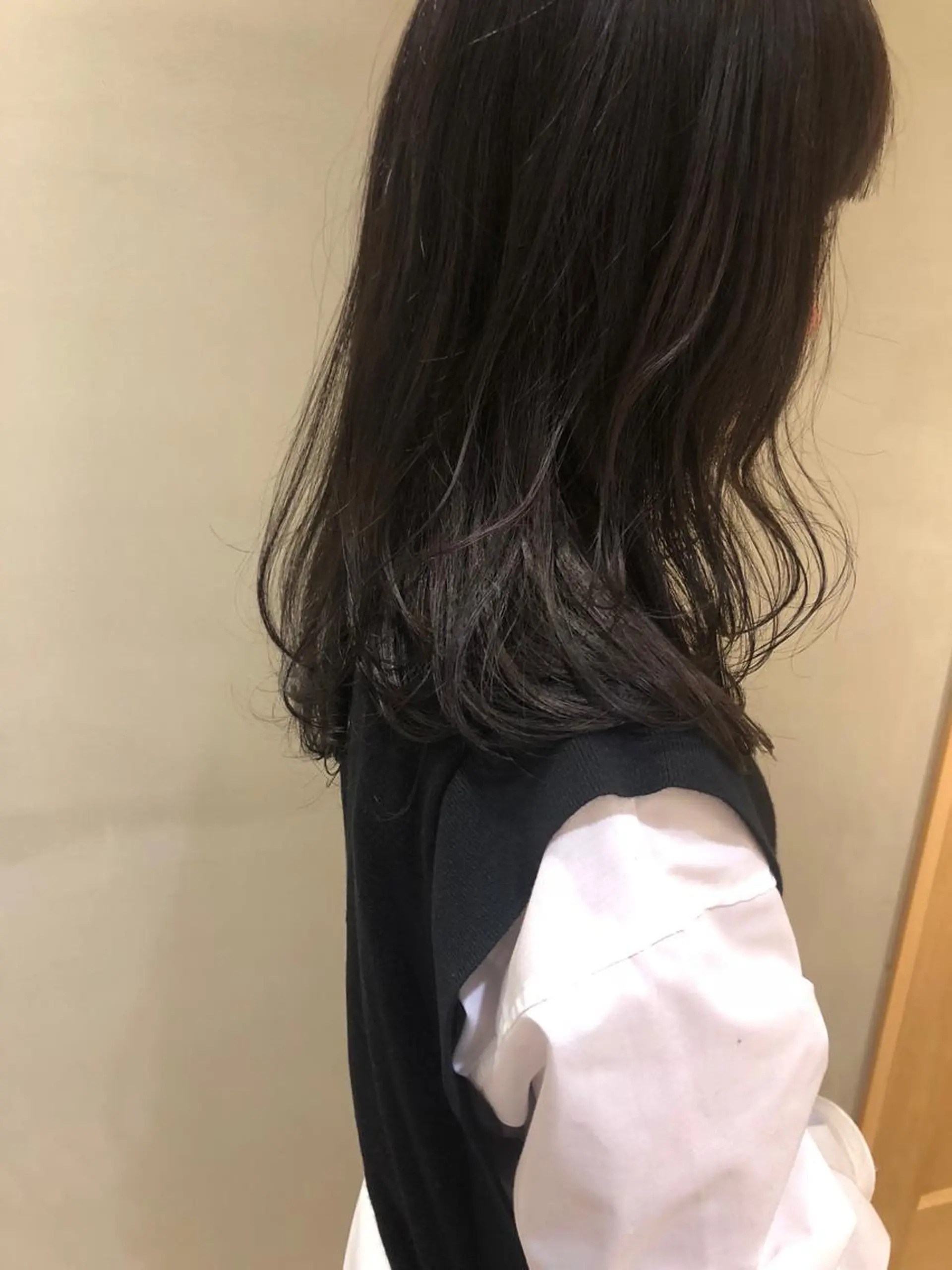 セミロング 透明感🎀LOREN エリコ🌈のヘアスタイル