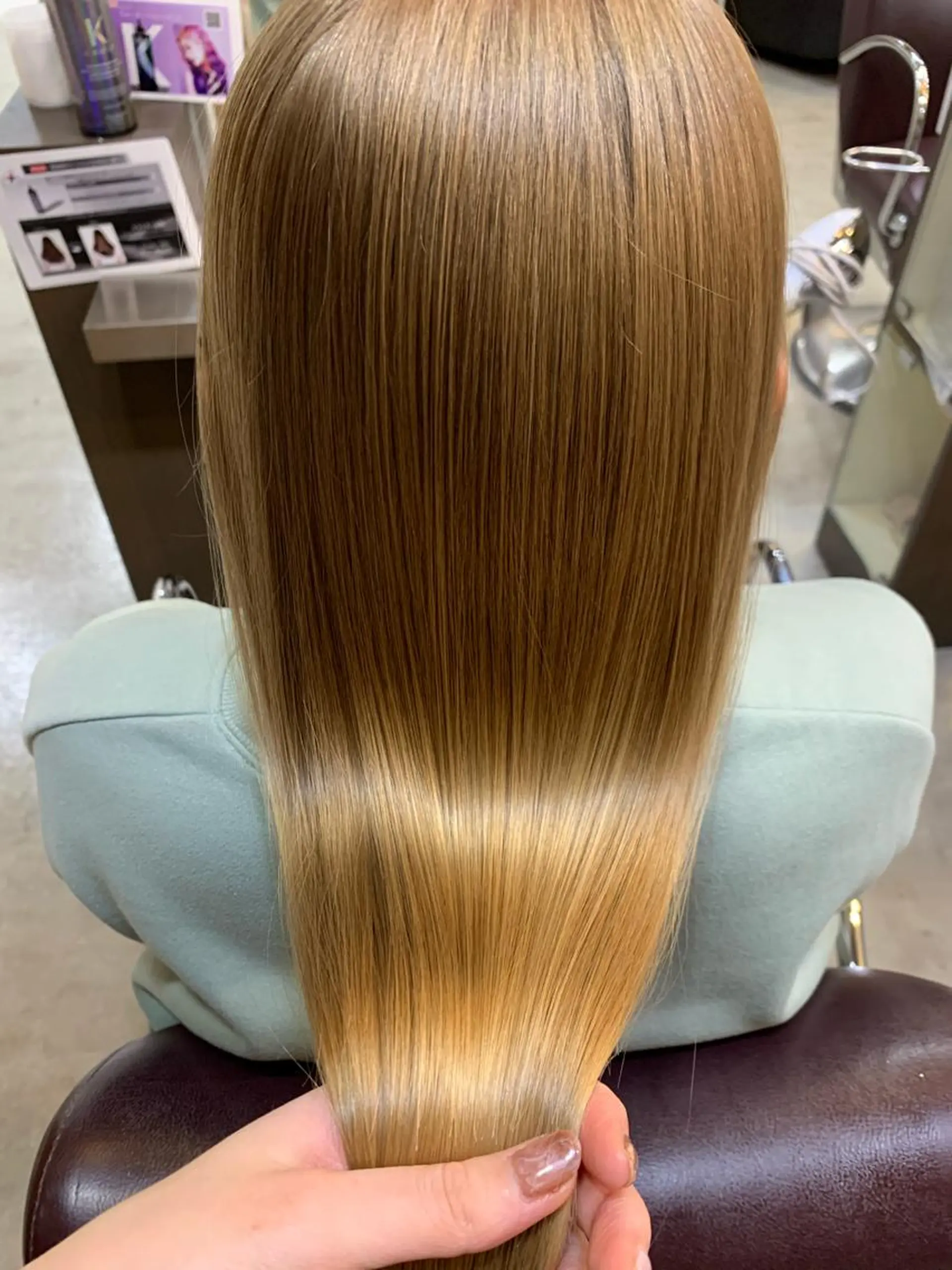 ロング 平野 優奈のヘアスタイル