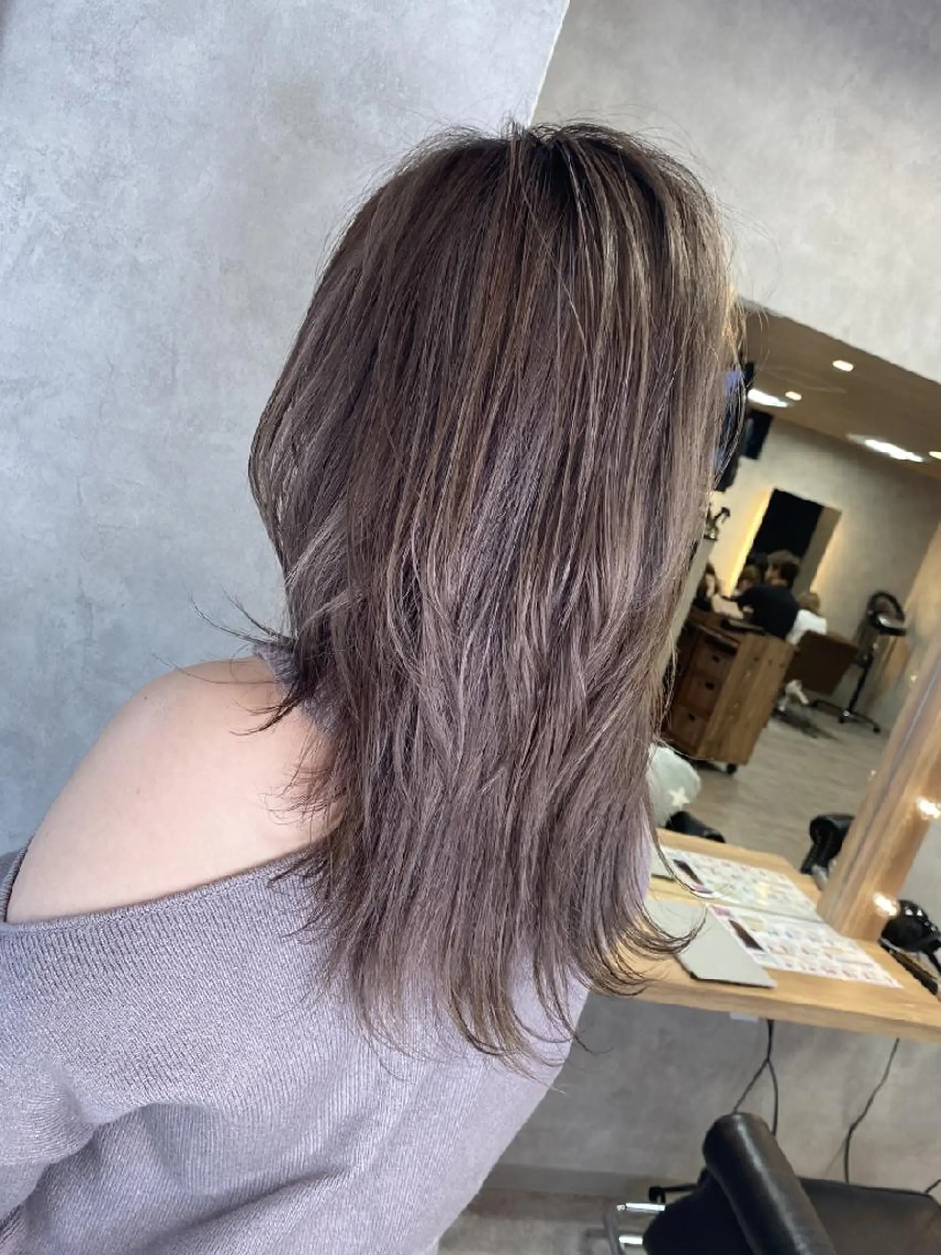 ミディアム カラー ベージュカラー 透明感カラー ダブルカラー ピンクカラー ピンクベージュ ヘアカラー トリートメント RIENS♡xrea 山本優舞のヘアスタイル