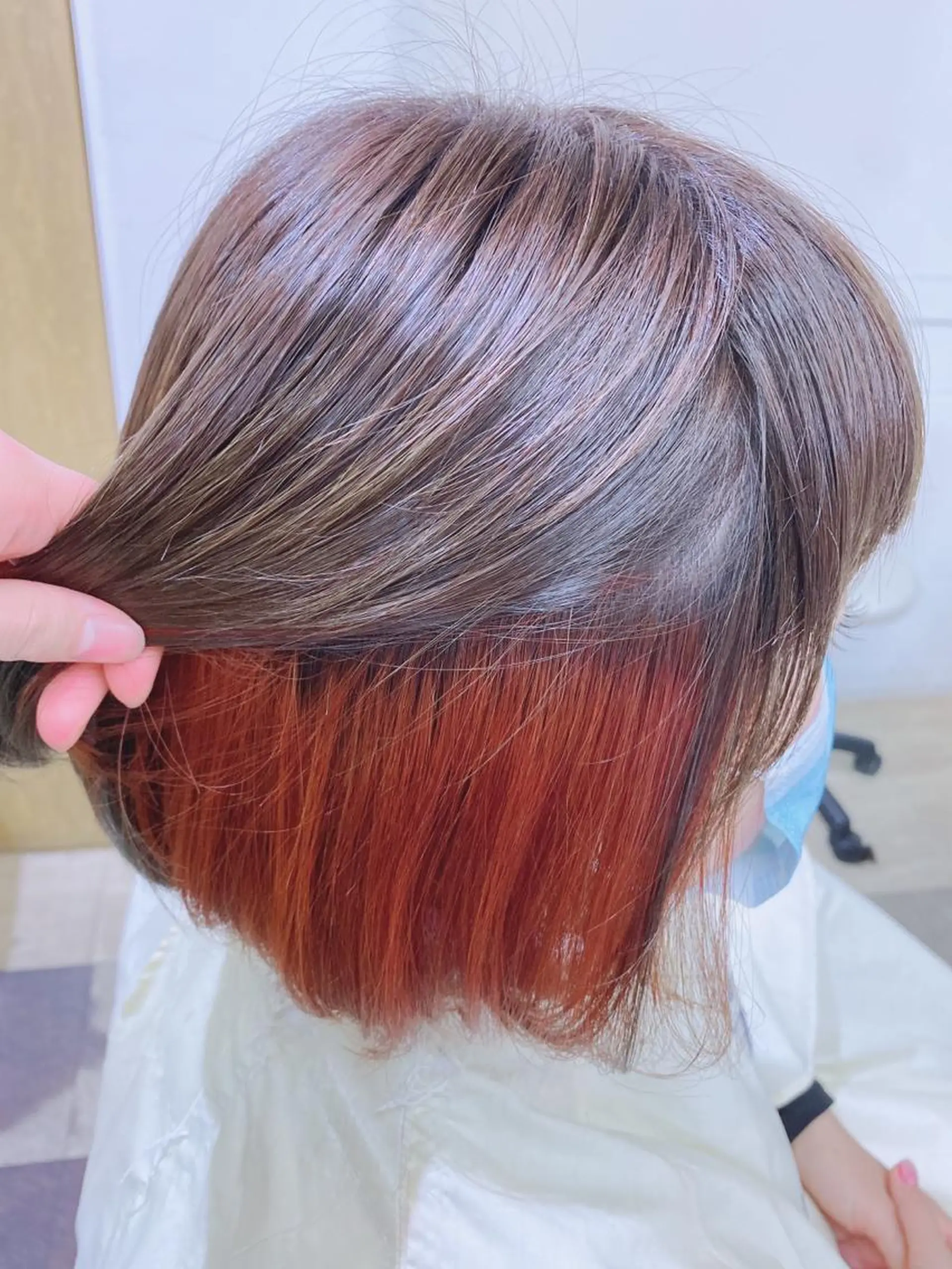 ミディアム カラー ブリーチ インナーカラー オレンジ BRAS ナカガワのヘアスタイル