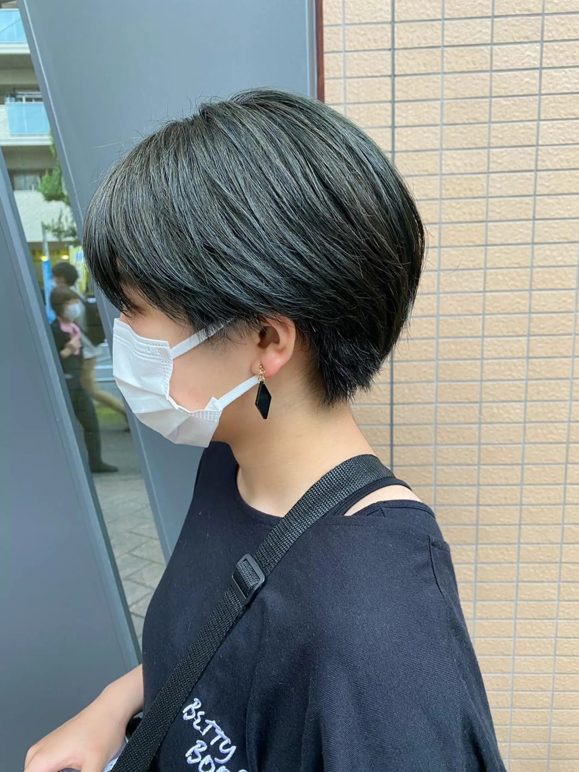 ショート カラー カット ヘアカラー トリートメント コマツリサ ROCCO eastのヘアスタイル