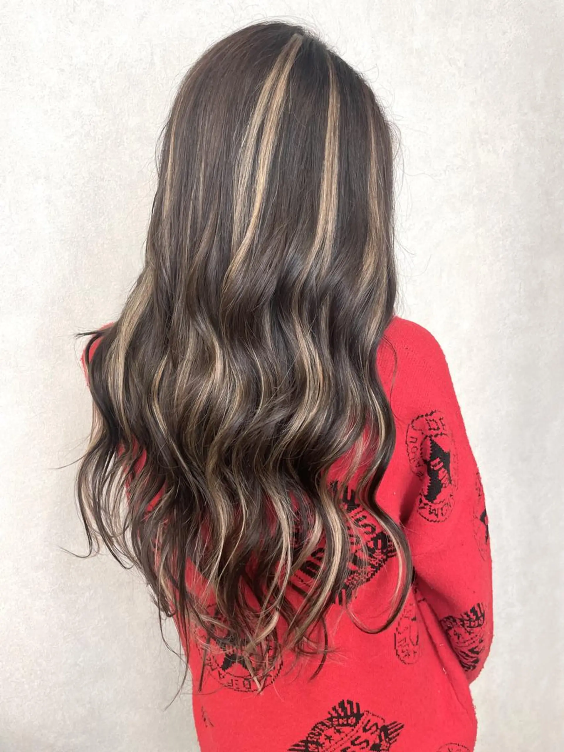 セミロング ヘアアレンジ カラー ハイトーン カラーのヘアスタイル