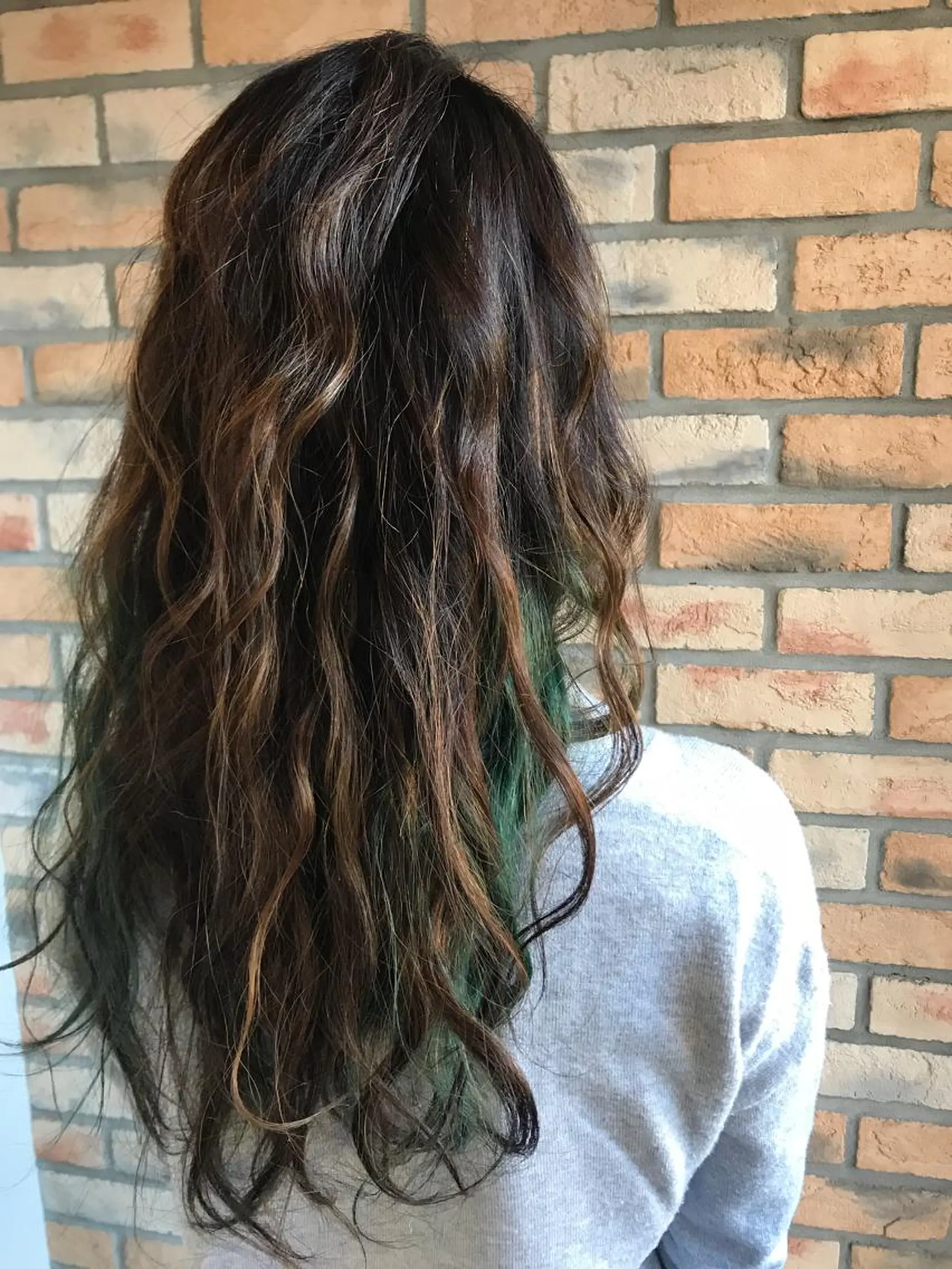 ロング カラー ヘアアレンジ インナーカラー DISCOHAIRsanc（ルジャルダン町田）所属・烏山 達也のヘアスタイル