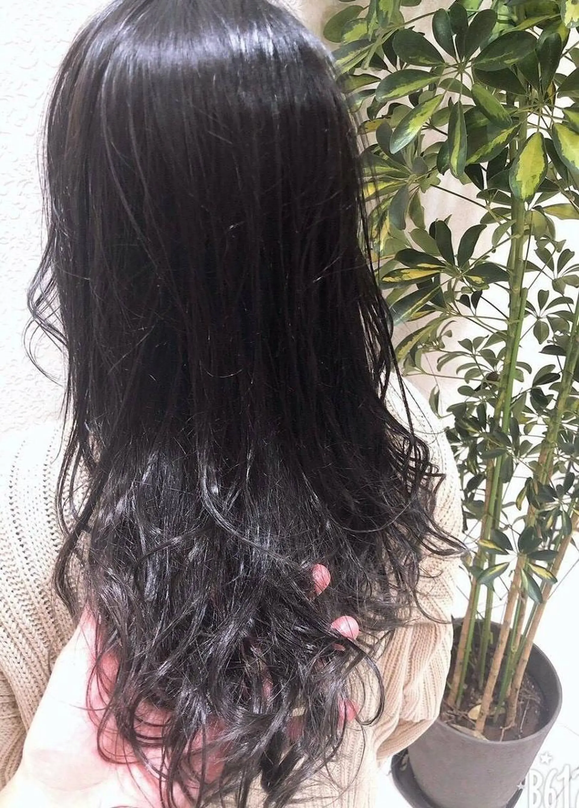 ロング カラー 黒川 真実のヘアスタイル