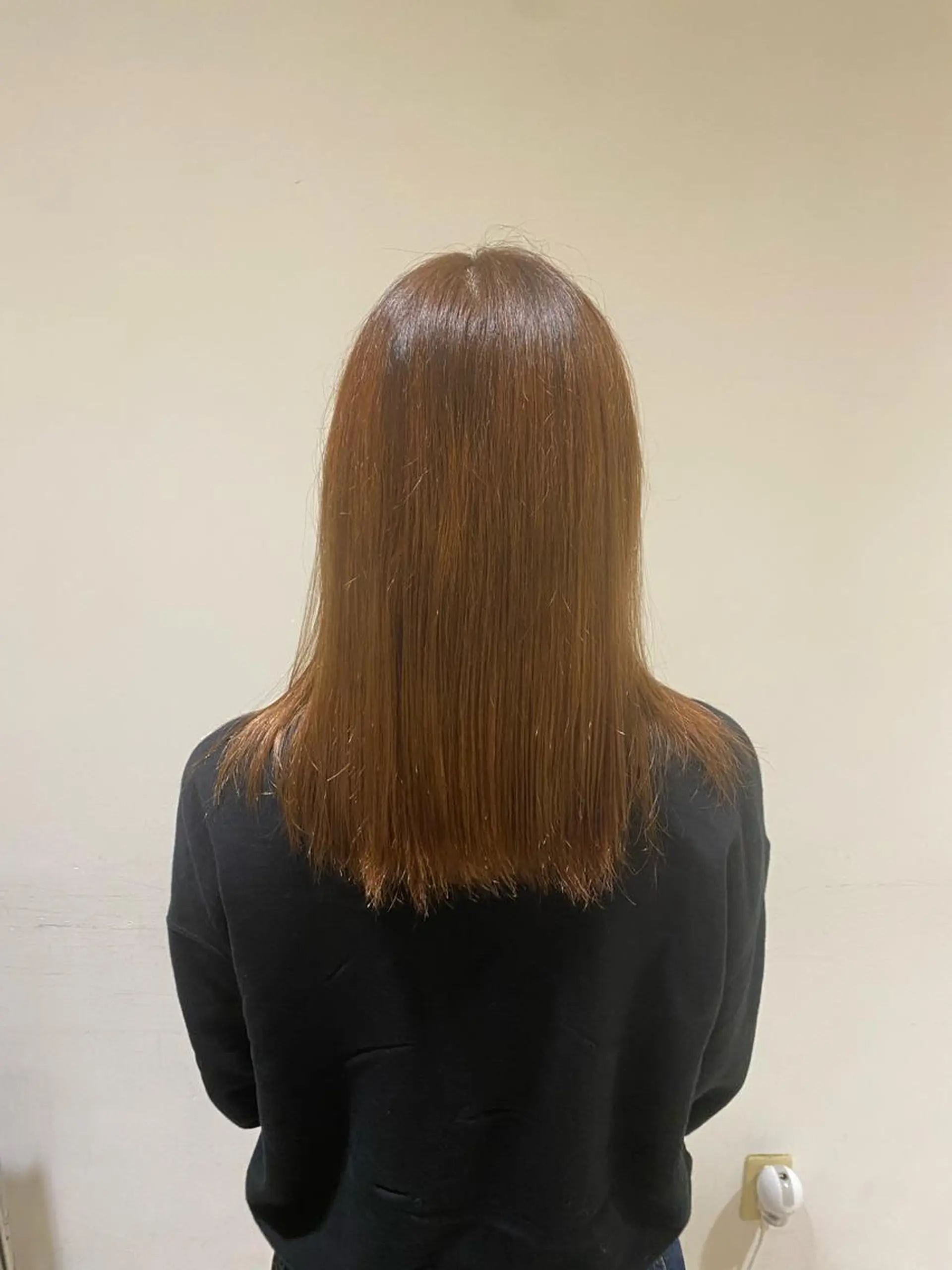 カラー 高本 明日香のヘアスタイル