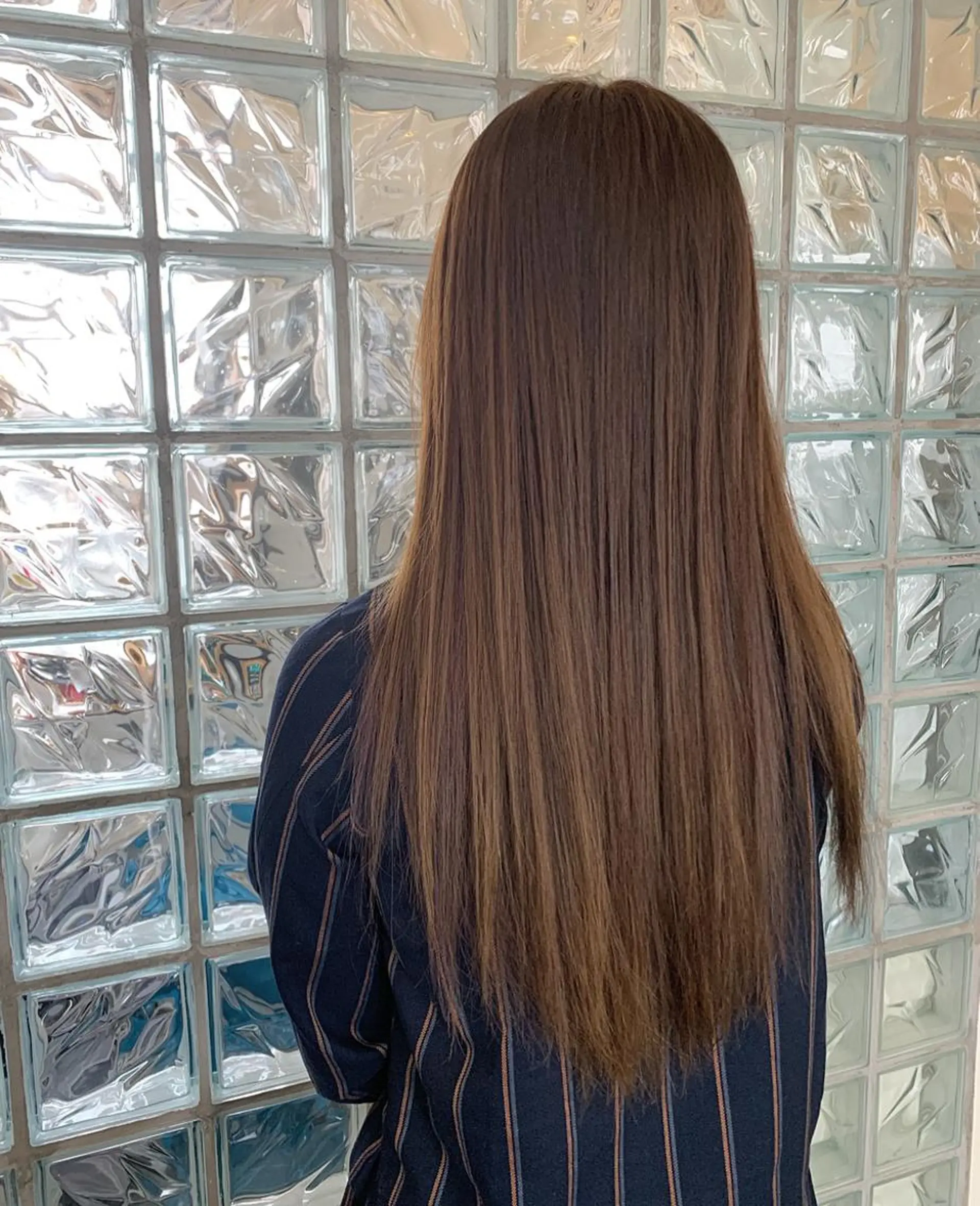 ロング カラー KARIOCA HEAD DESIGN所属・Sakairi Yunaのヘアスタイル