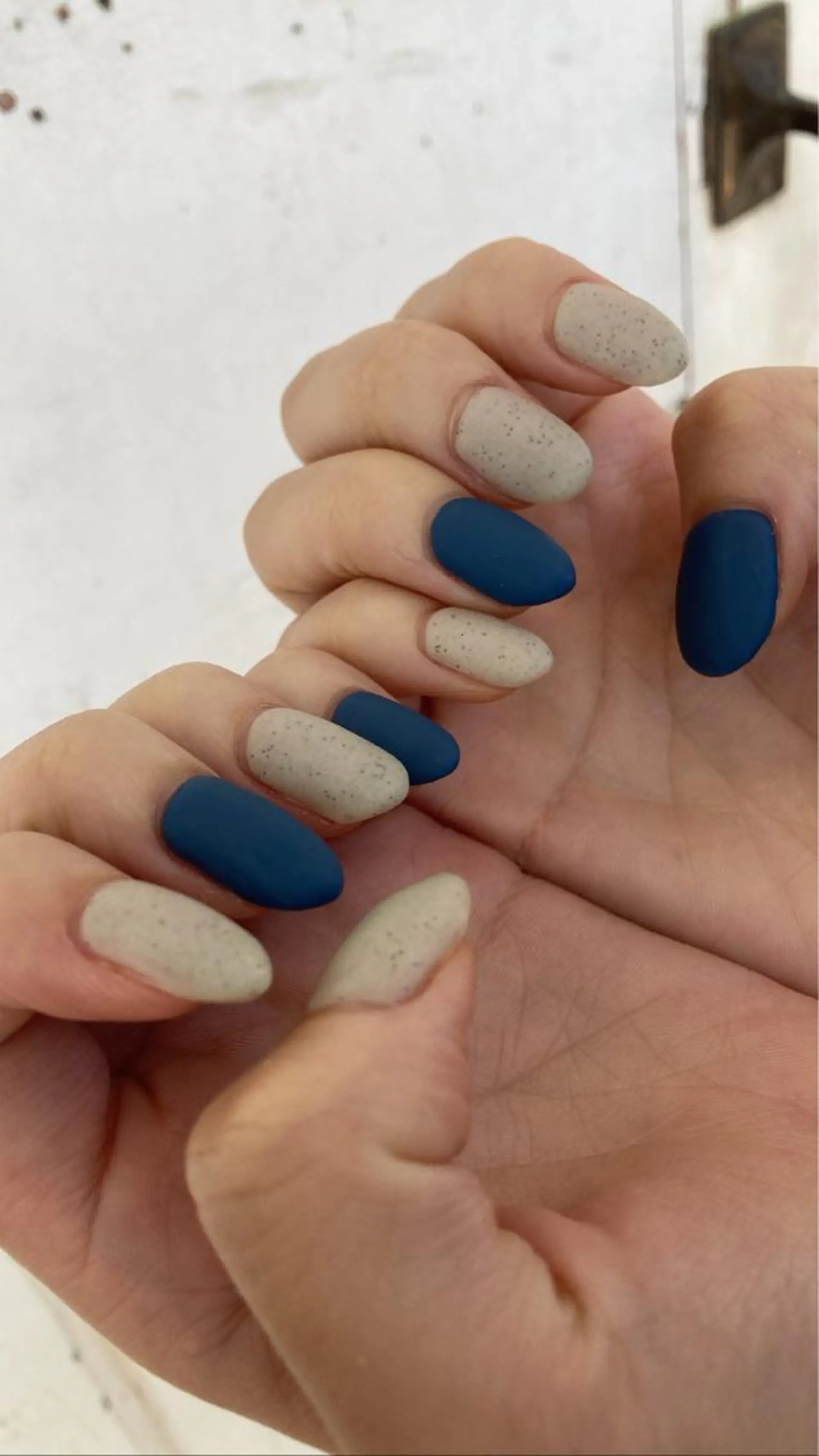 ネイル nailsalon　hue所属・小山 羽奈のネイルデザイン