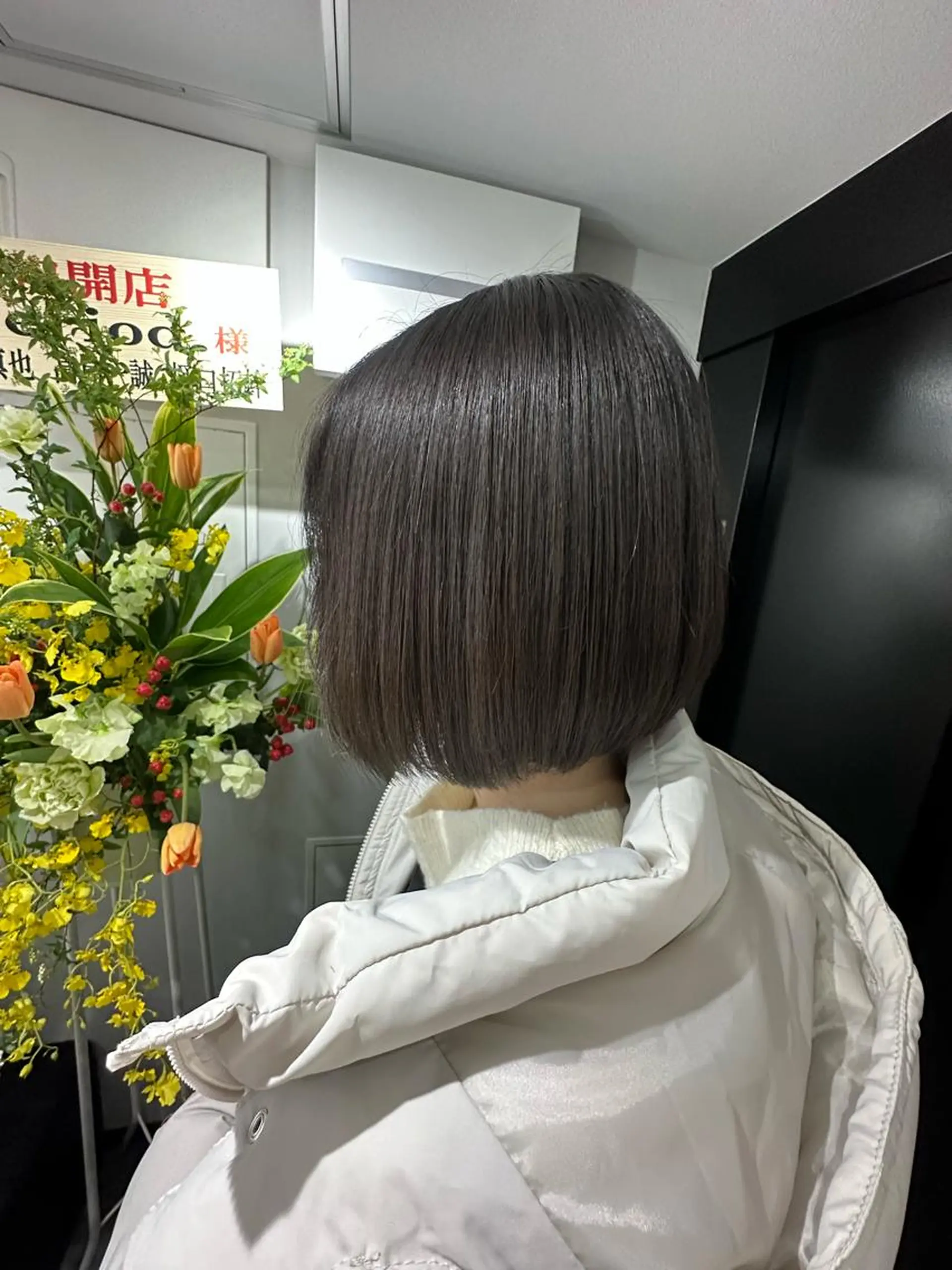 ミディアム カラー ヘアカラー トリートメント 近藤千翔🩵 髪質改善Periodのエステ・リラクイメージ
