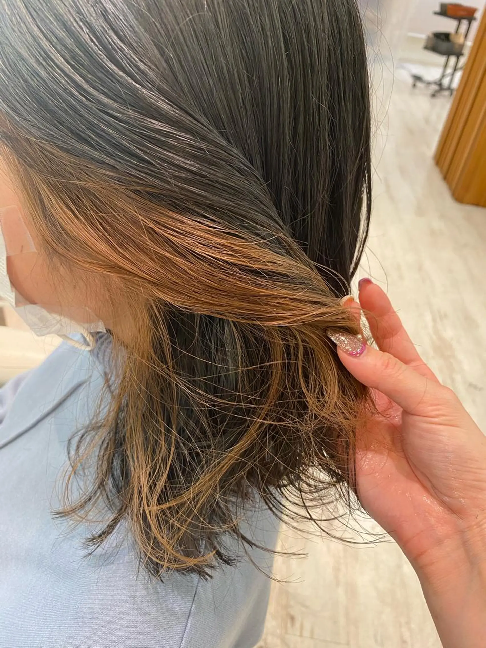 カラー ベージュカラー ブリーチ インナーカラー ベージュ/インナー カラー🤍Rieのヘアスタイル